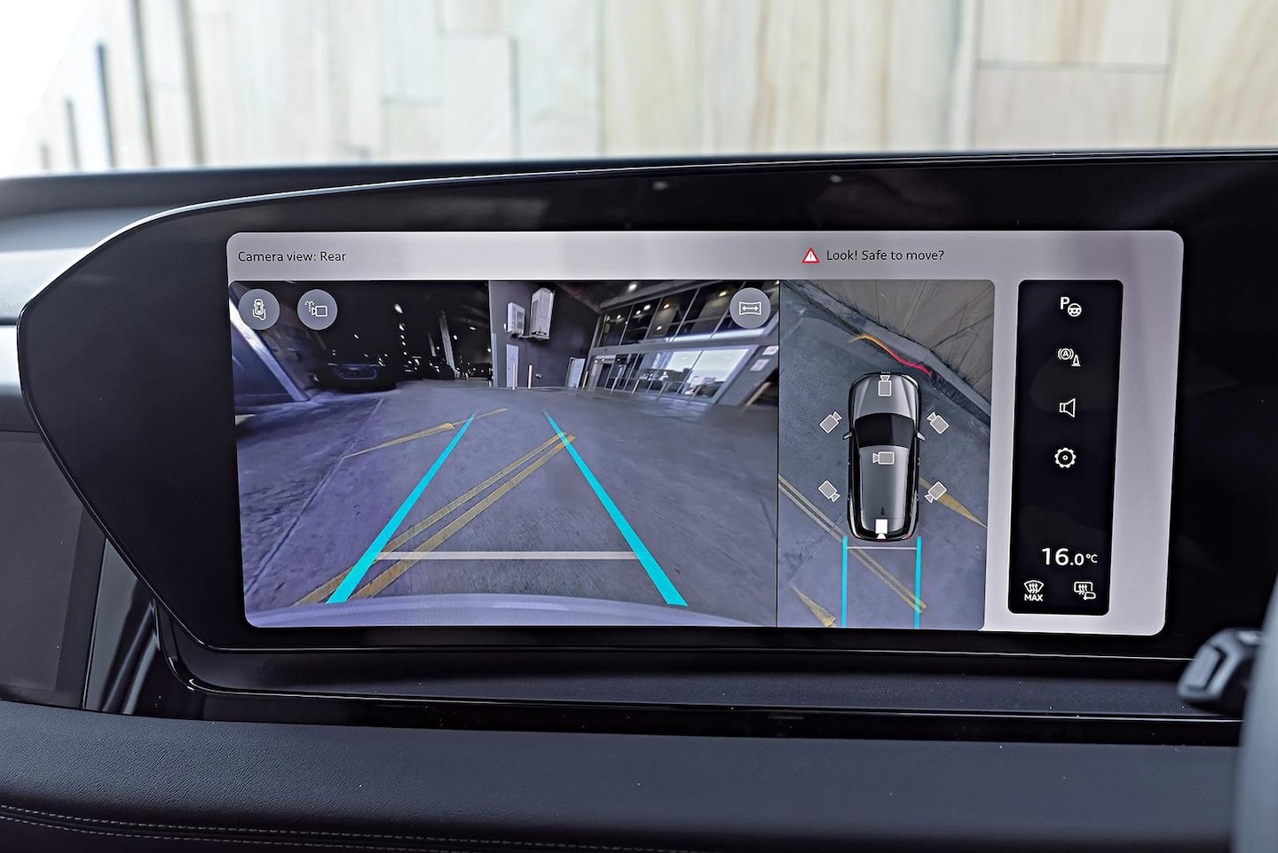 Image about Audi Q6 SUV e-tron e-tron