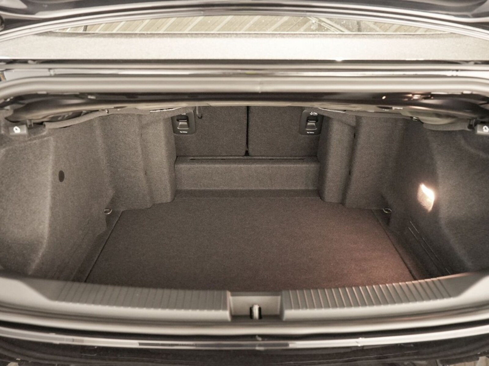 Volkswagen T-Roc Cabriolet – Bild 7