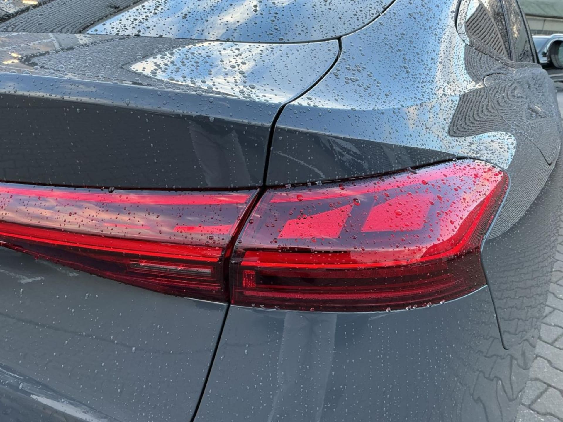 Audi A6 Sportback e-tron