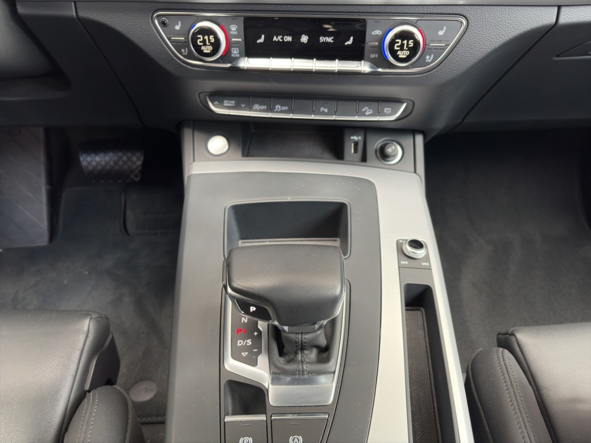 Audi Q5 SUV Advanced