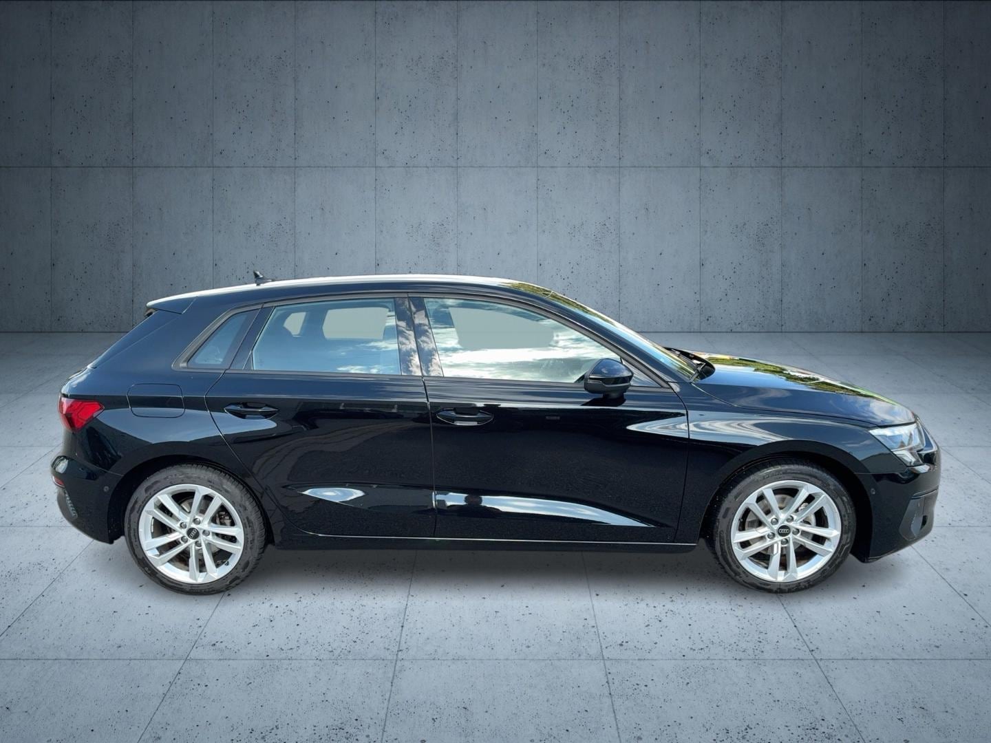 Bild über Audi A3 Sportback 35 TDI S tronic - für weitere Informationen kontaktieren Sie den Audi Partner