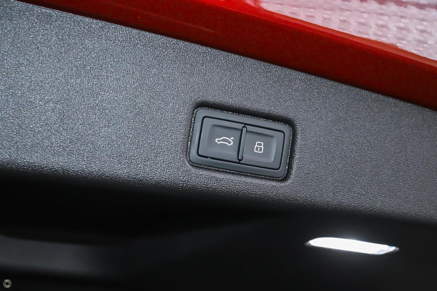 Image about Audi Q5 SUV TFSI 150 kW