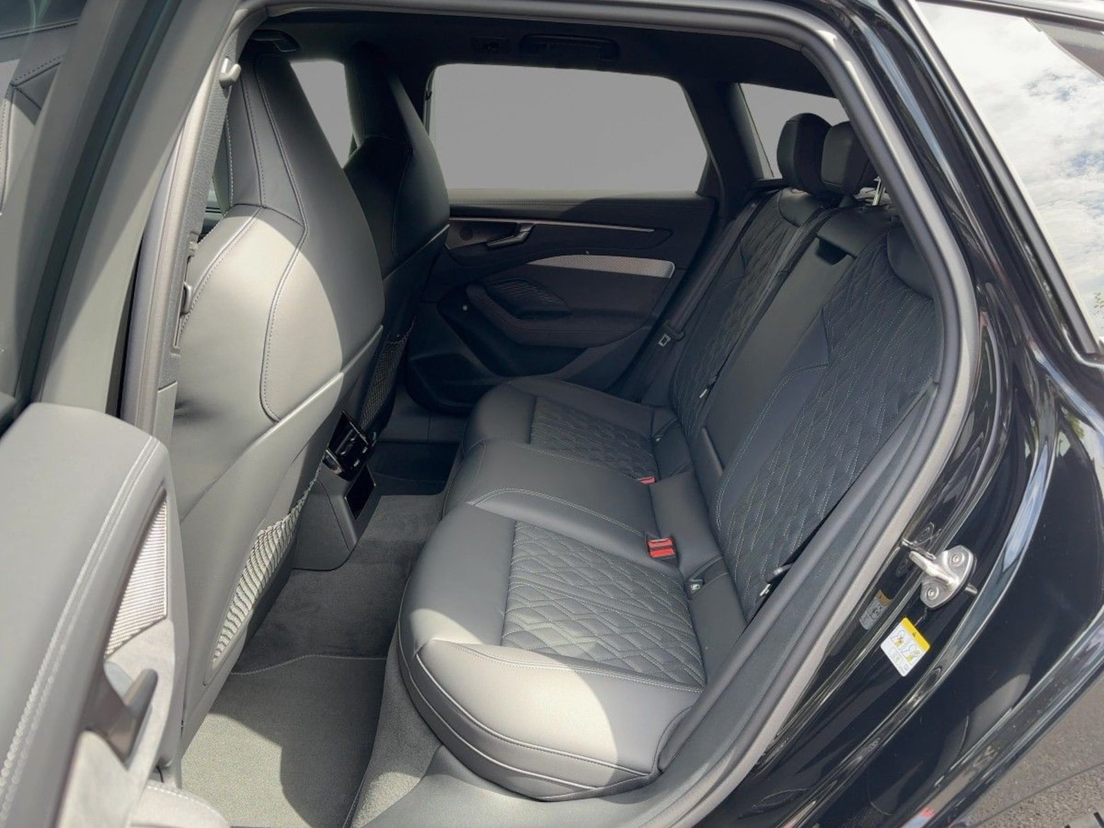 Audi A6 Avant – Bild 8