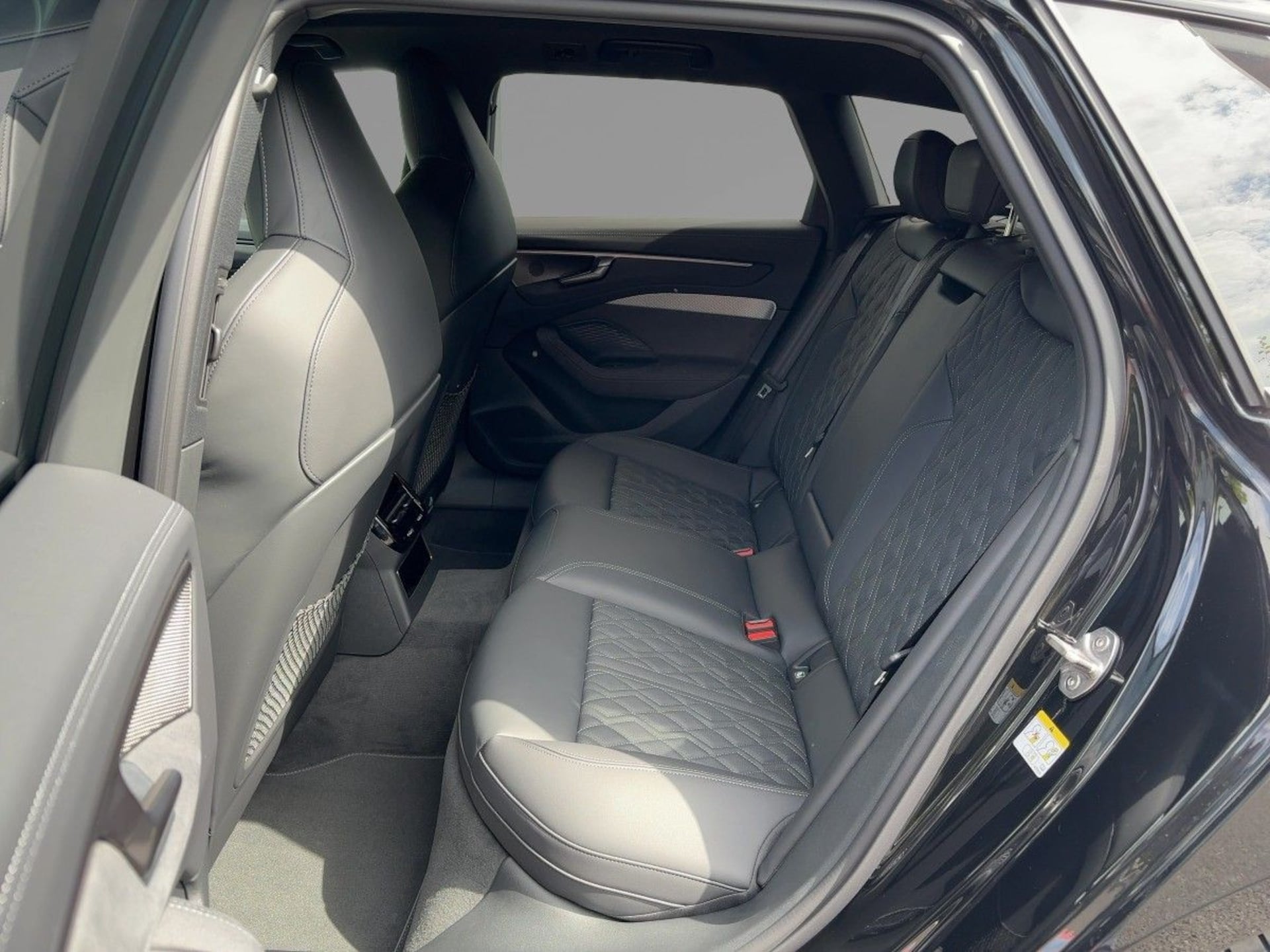 Audi A6 Avant e-hybrid