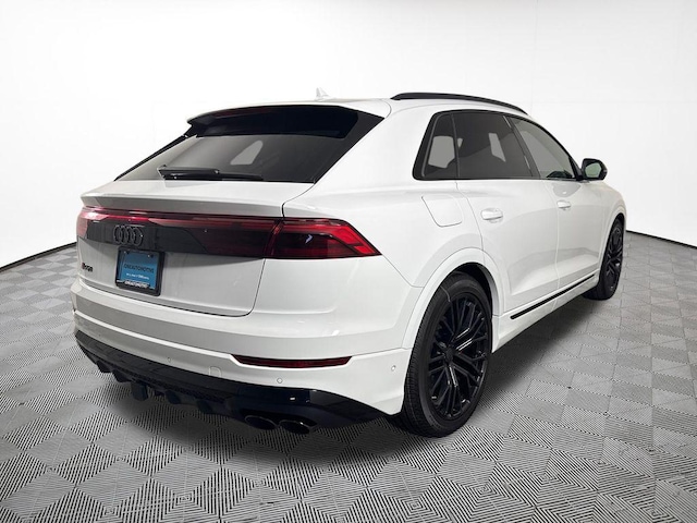2026 Audi SQ8 Premium Plus - Photo 9