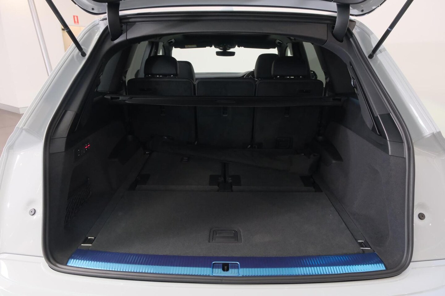 Image about Audi Q7 SUV TFSI quattro tiptronic