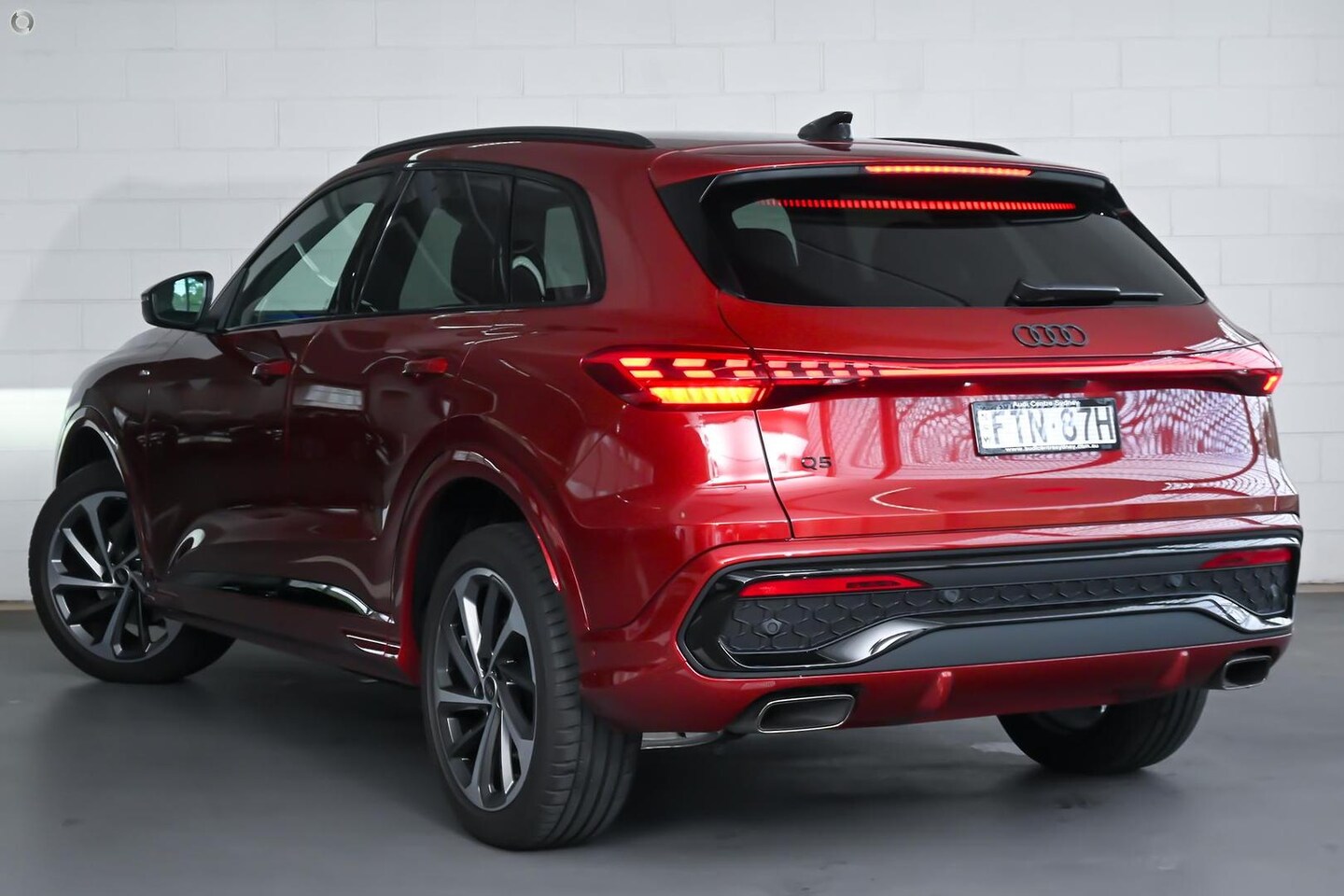 Image about Audi Q5 SUV TFSI 150 kW