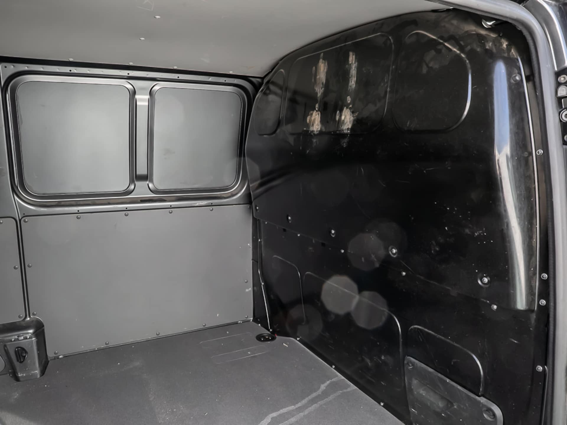 Volkswagen T6.1 Transporter Kasten langer Radstand