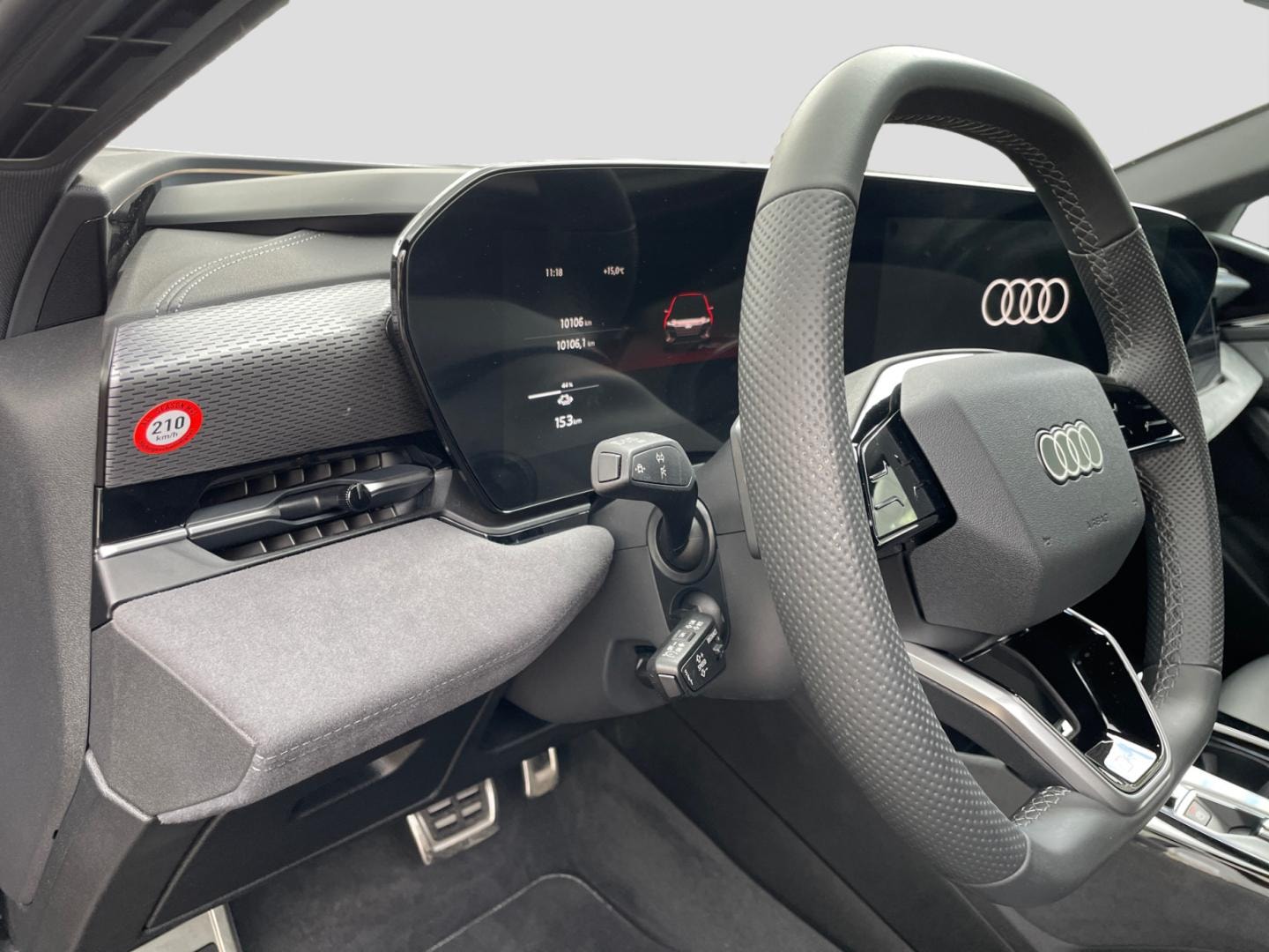 Bild über Audi A6 Avant e-tron e-tron - für weitere Informationen kontaktieren Sie den Audi Partner