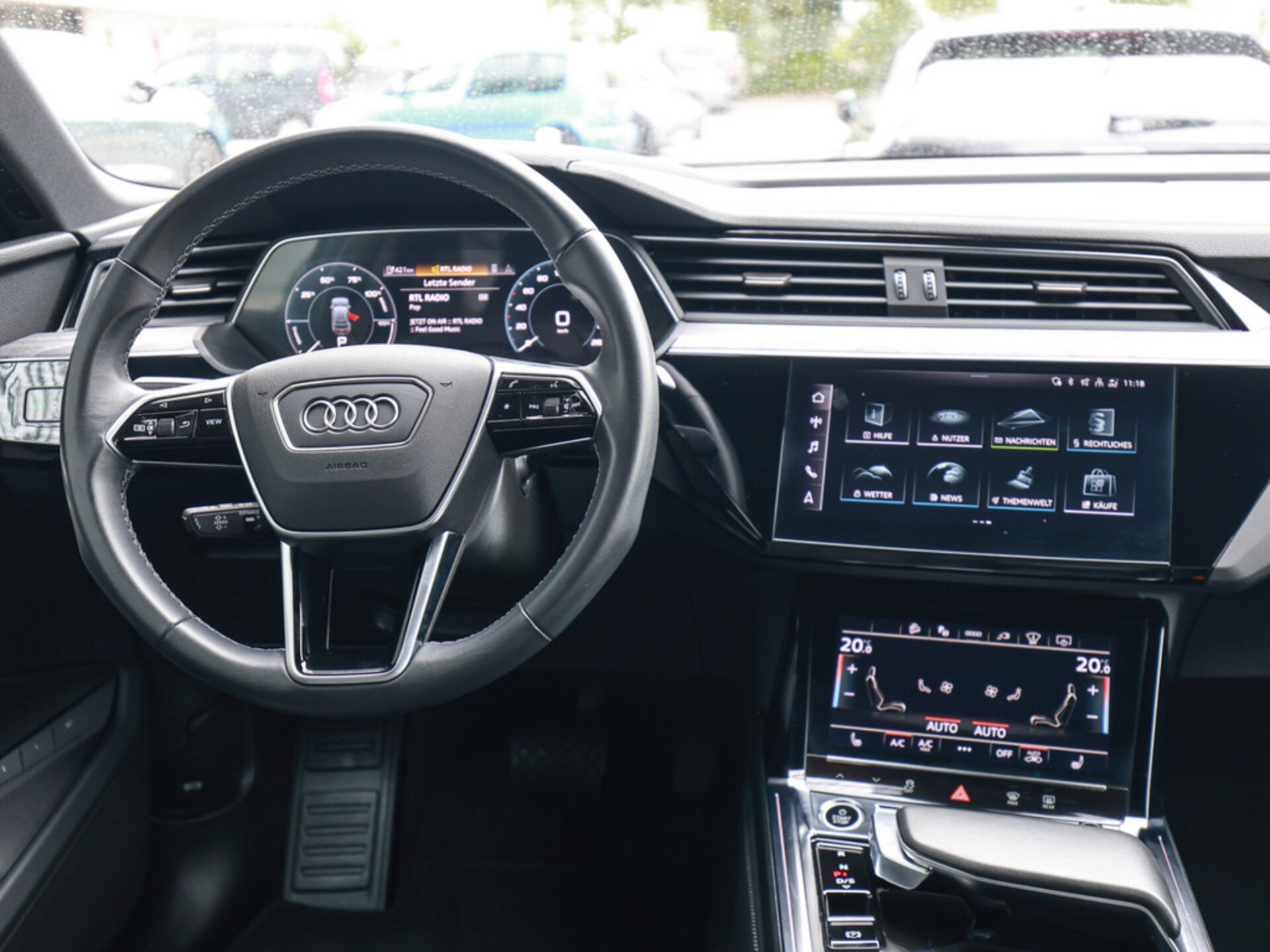 Audi Q8 Sportback e-tron S line