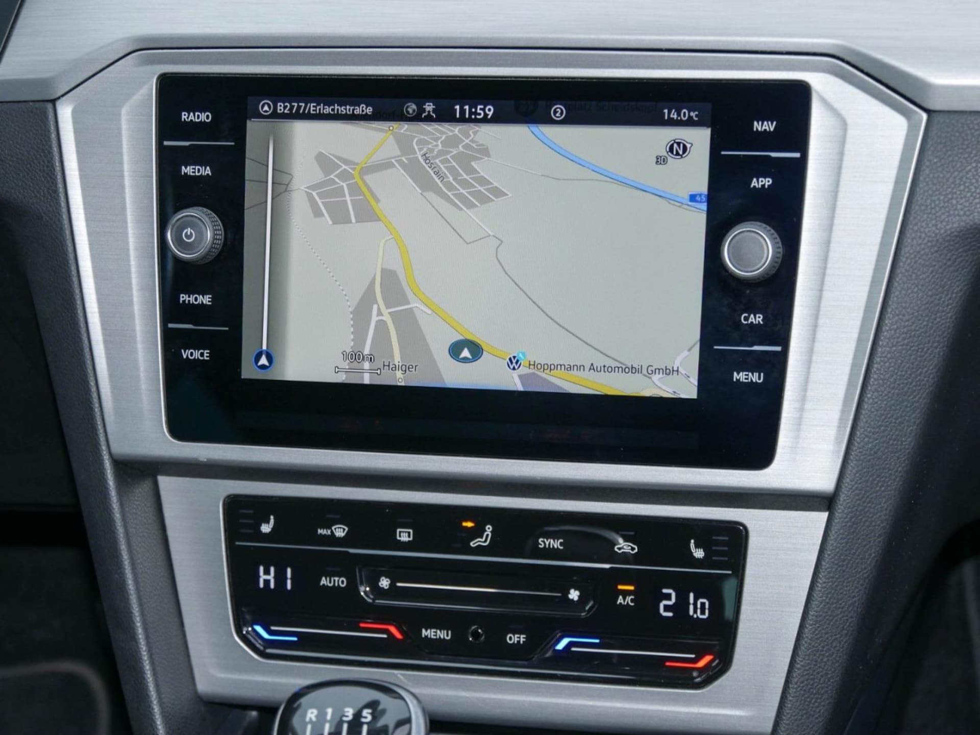 Volkswagen Passat Variant Basis-Modell