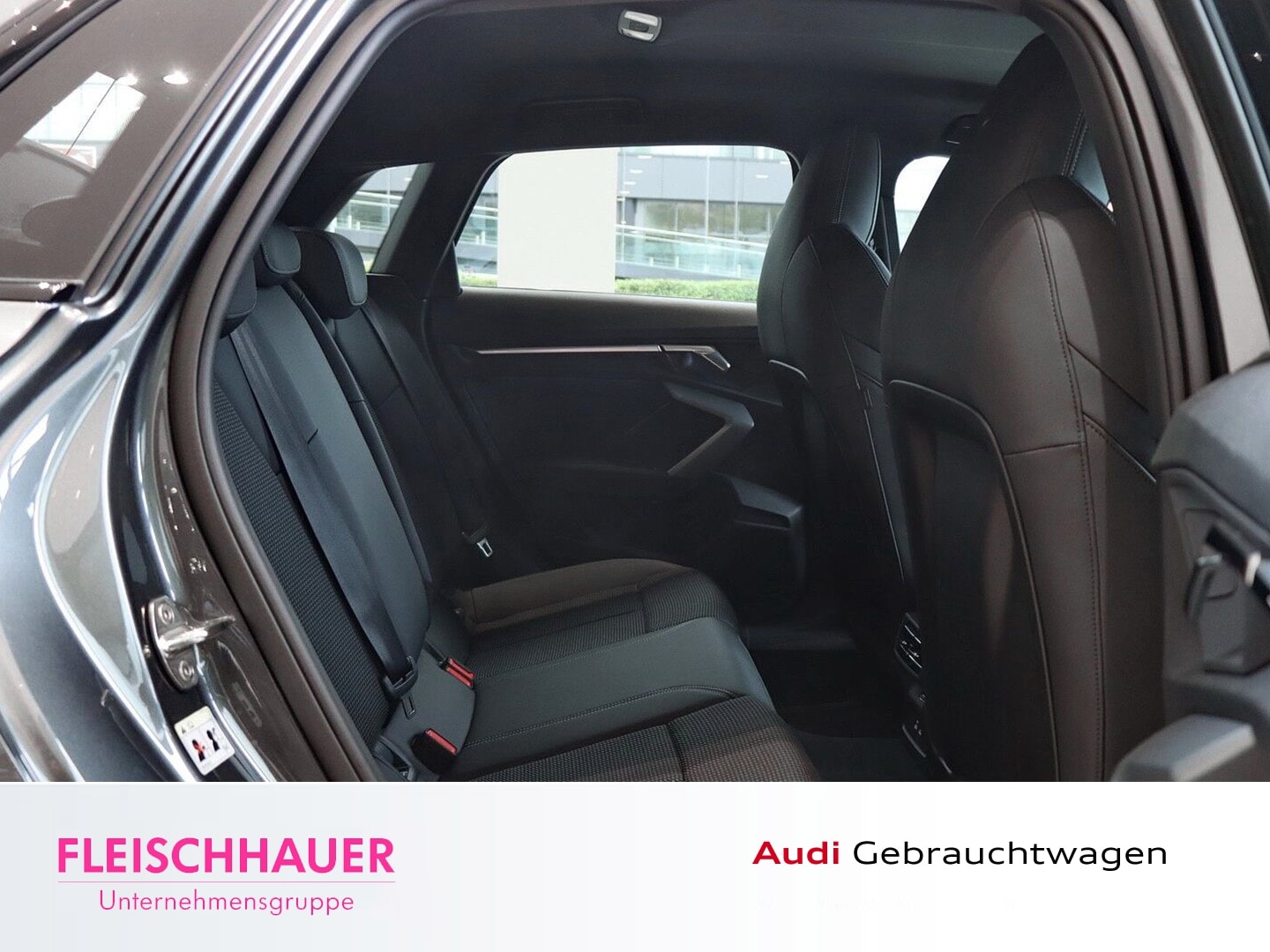 Bild über Audi A3 Sportback S line 35 TDI S tronic - für weitere Informationen kontaktieren Sie den Audi Partner