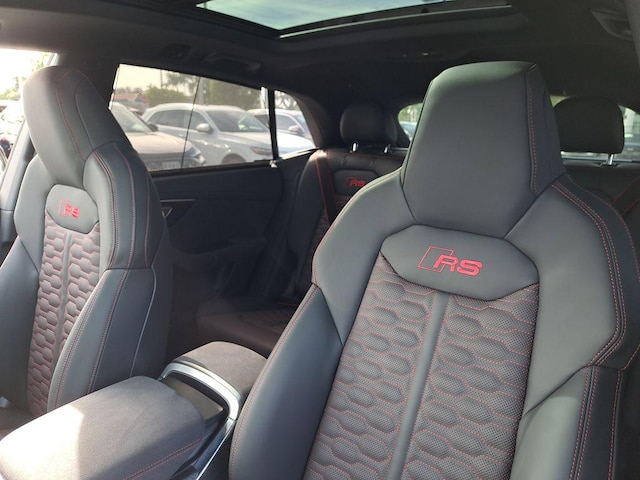 2026 Audi RS Q8 Base - Photo 16