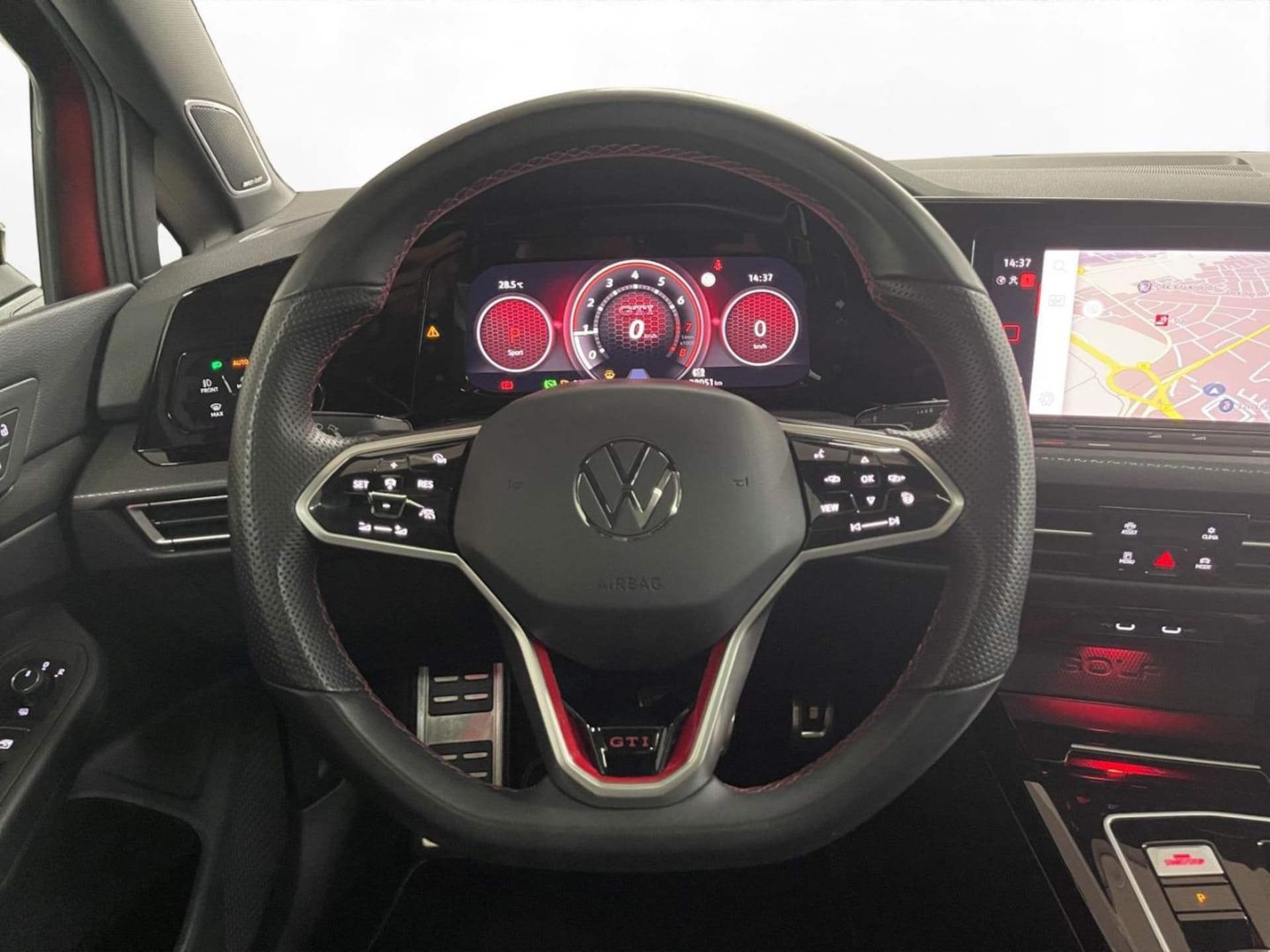 Volkswagen Golf GTI