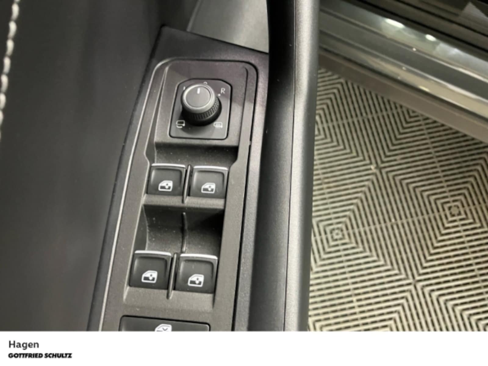 Volkswagen T-Roc – Bild 10