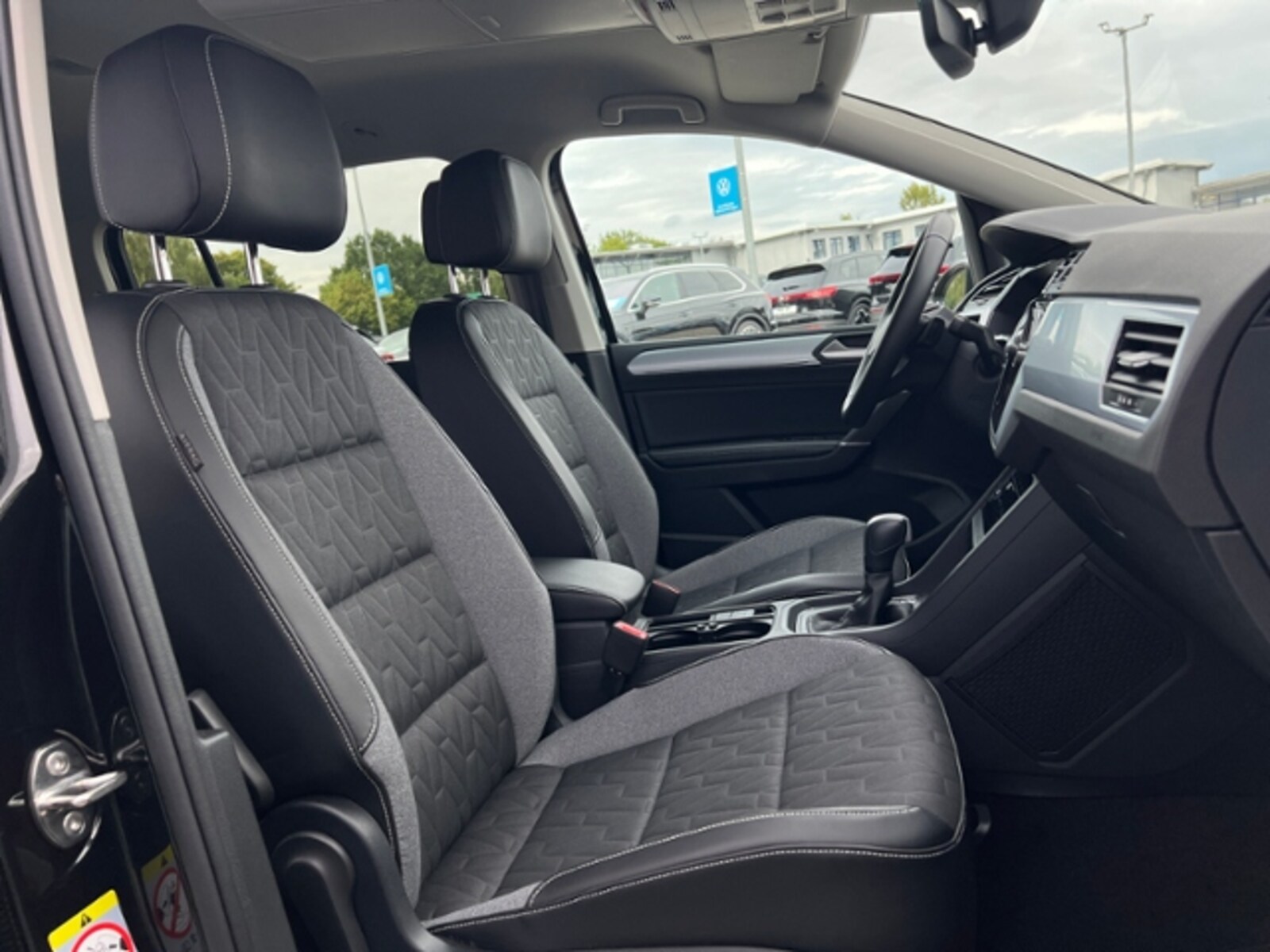 Volkswagen Touran – Bild 8