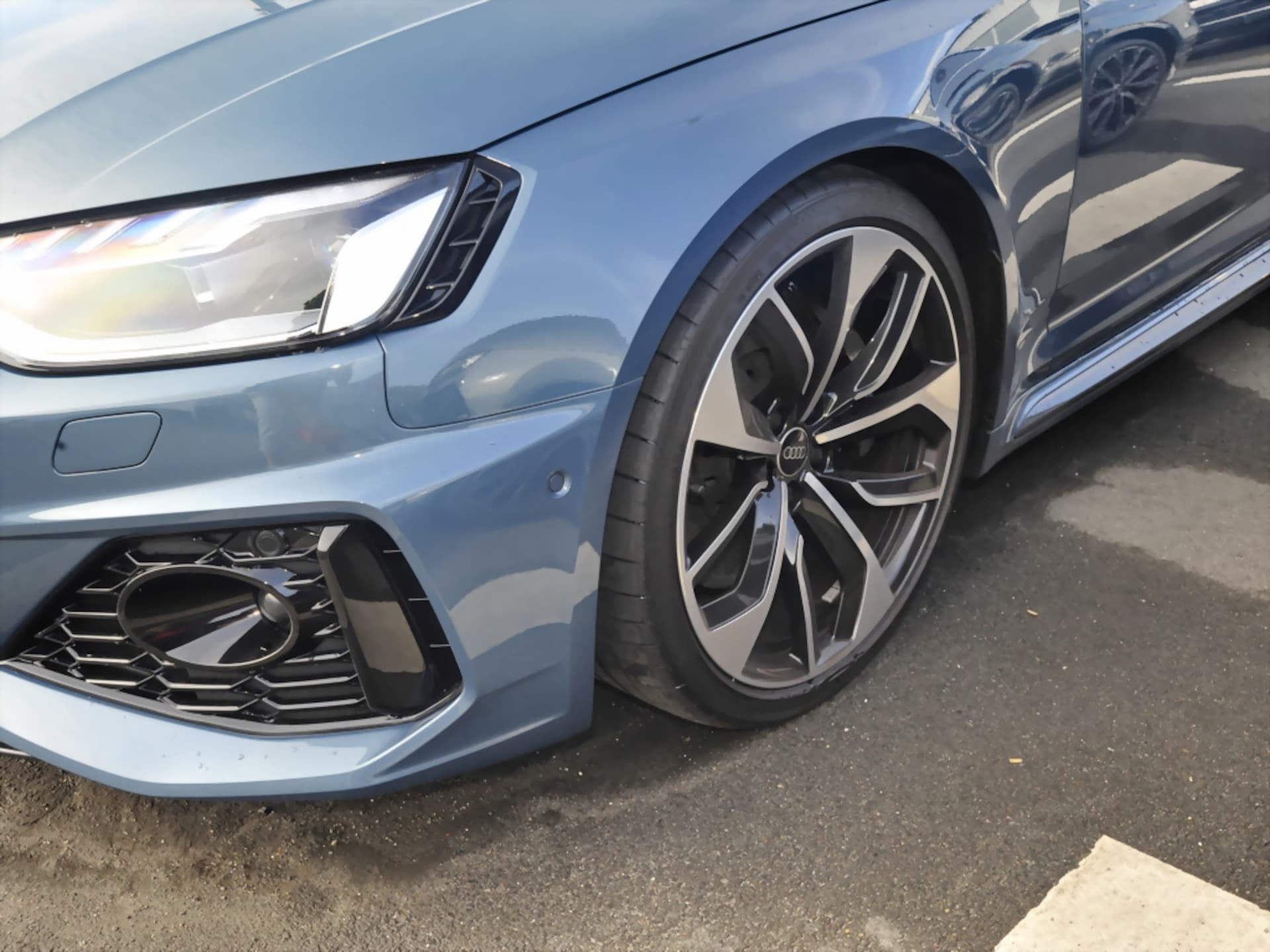 Audi RS 4 Avant