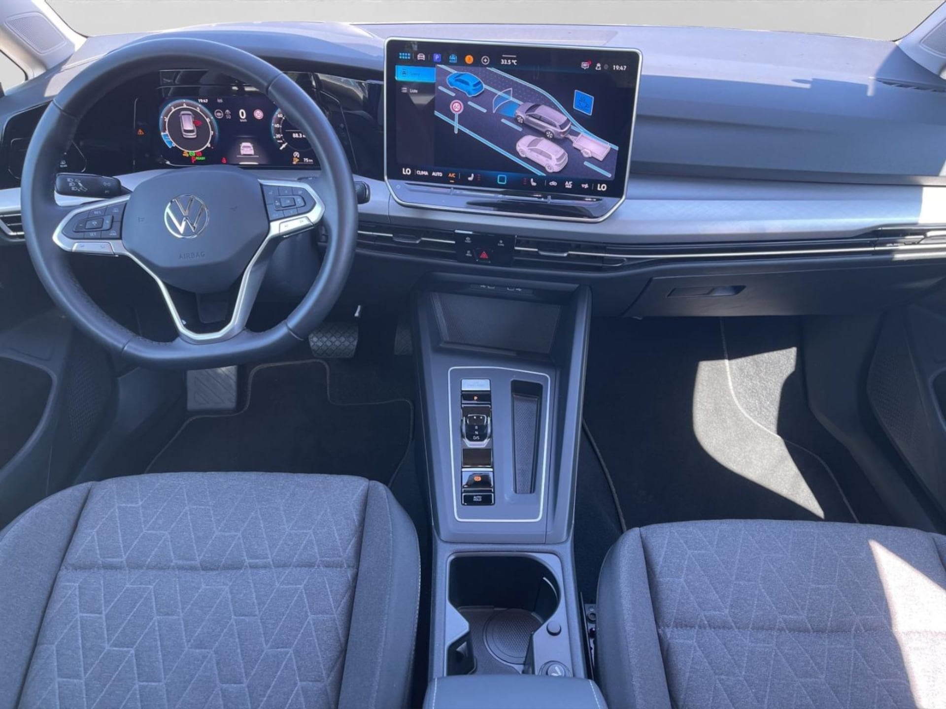 Volkswagen Golf Variant Life