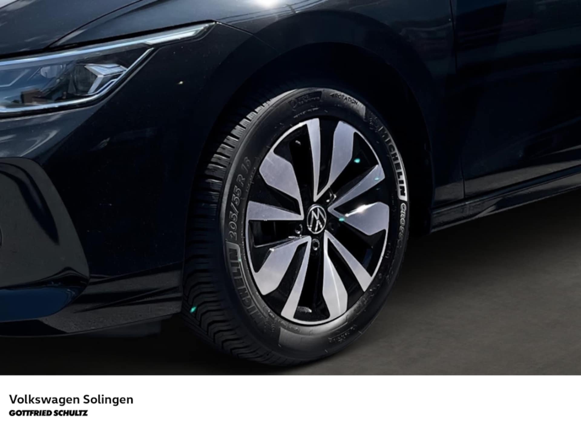 Volkswagen Golf Life