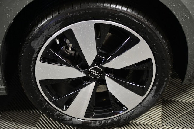 2025 Audi A5 Premium Plus - Photo 9