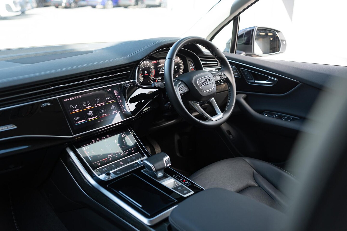 Image about Audi Q7 45 TFSI quattro tiptronic