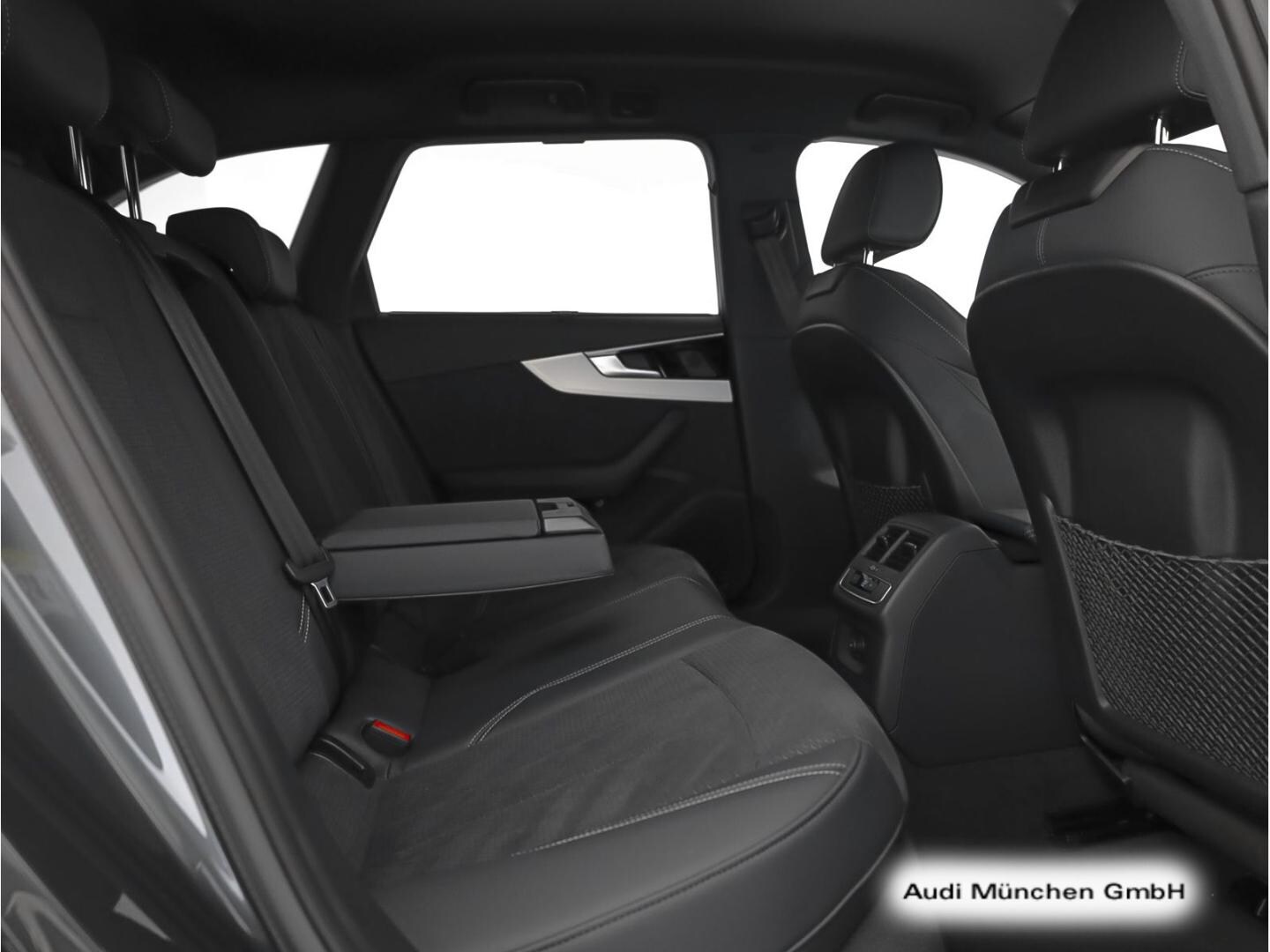 Bild über Audi A4 Avant S line 40 TFSI S tronic - für weitere Informationen kontaktieren Sie den Audi Partner
