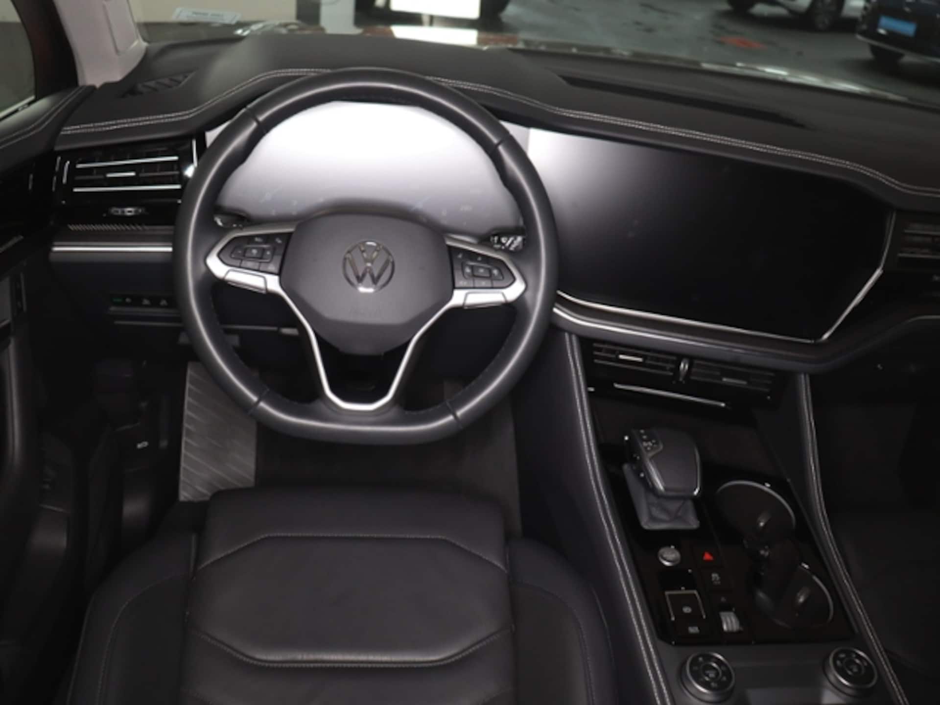 Volkswagen Touareg Basis-Modell