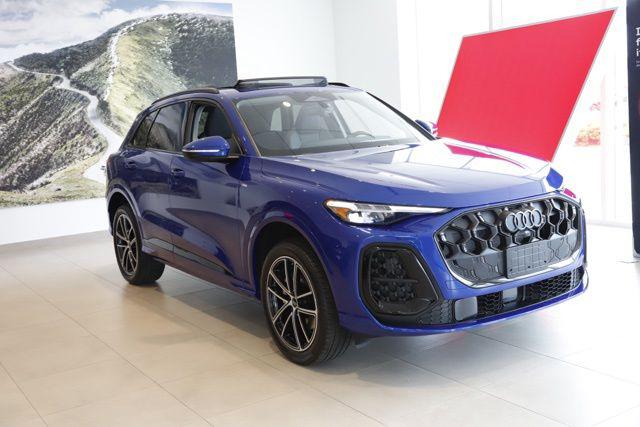 2026 Audi Q5 Premium Plus quattro's photo