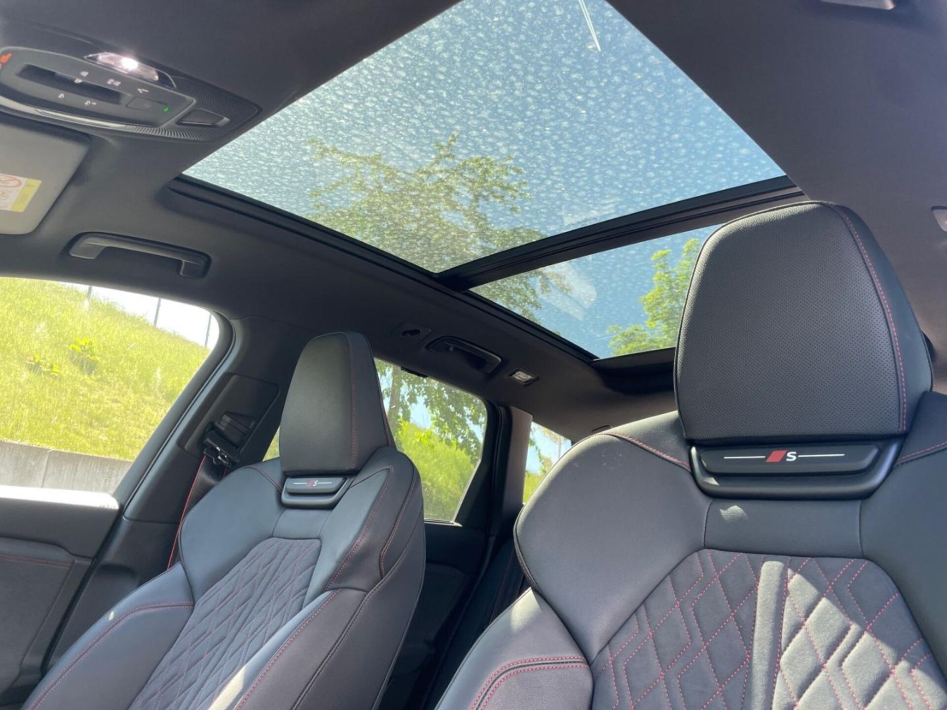 Audi SQ6 SUV e-tron