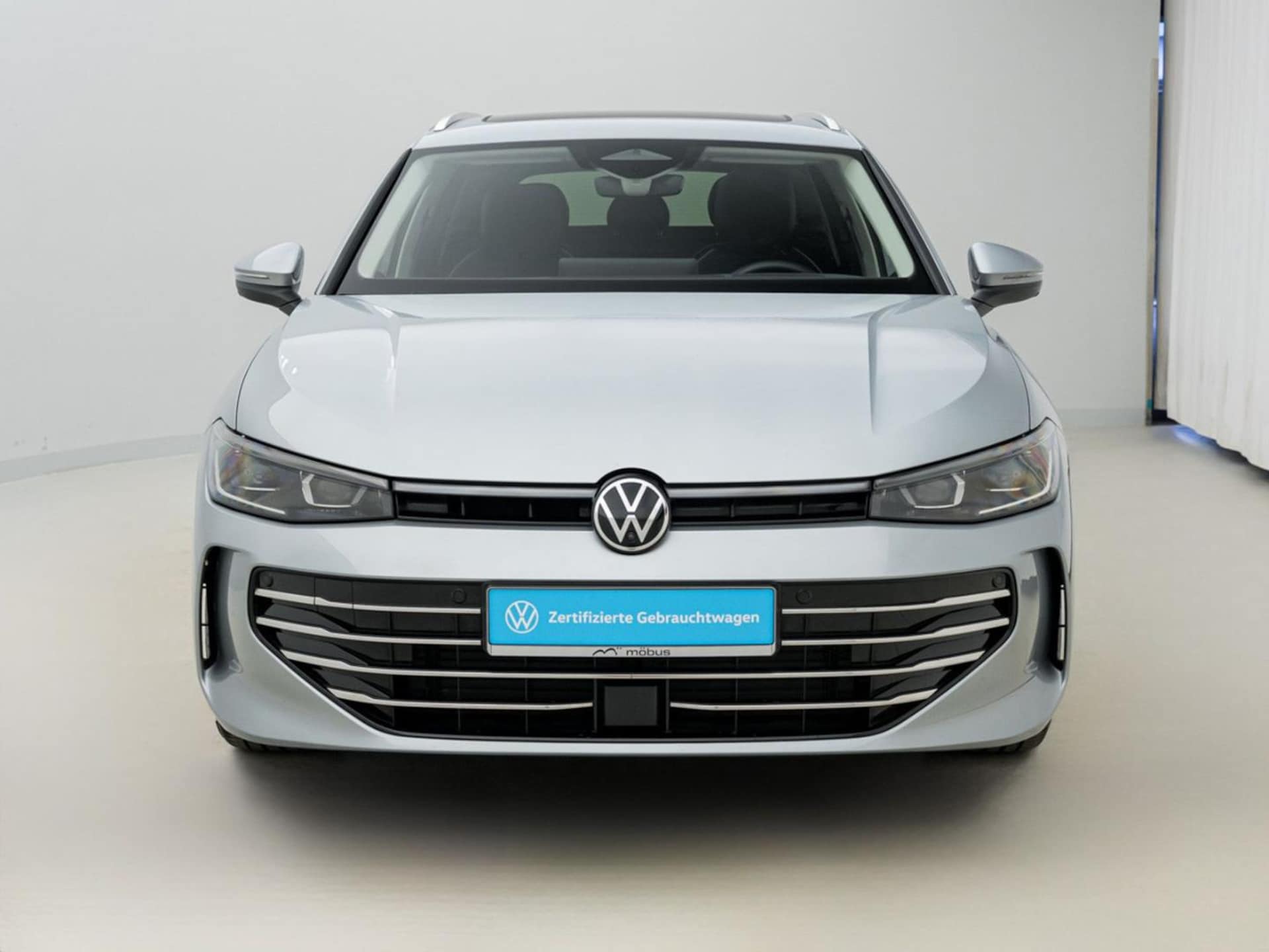 Volkswagen Passat Elegance