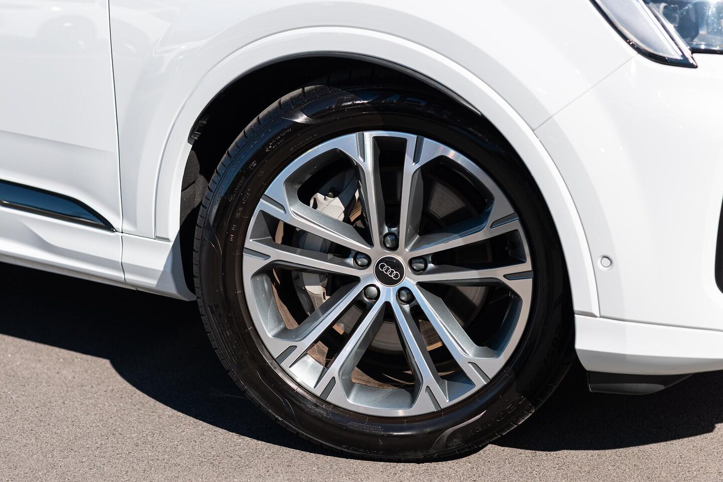 Image about Audi Q7 45 TFSI quattro tiptronic