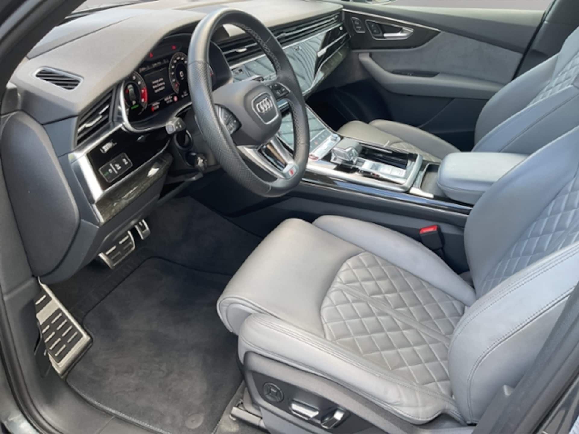 Audi SQ7 SUV