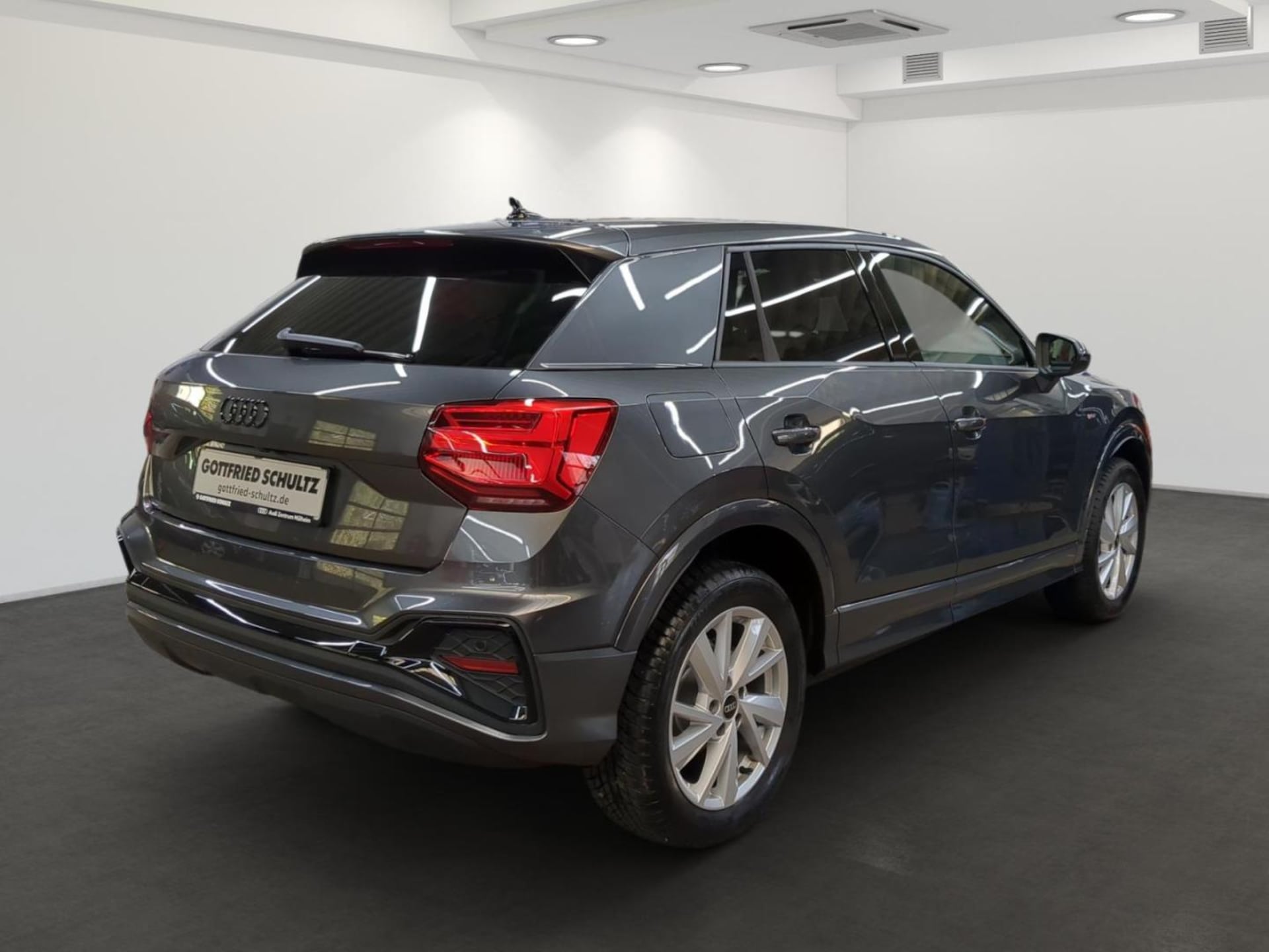 Audi Q2 S line