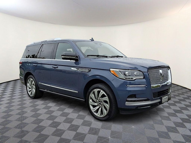 2022 Lincoln Navigator