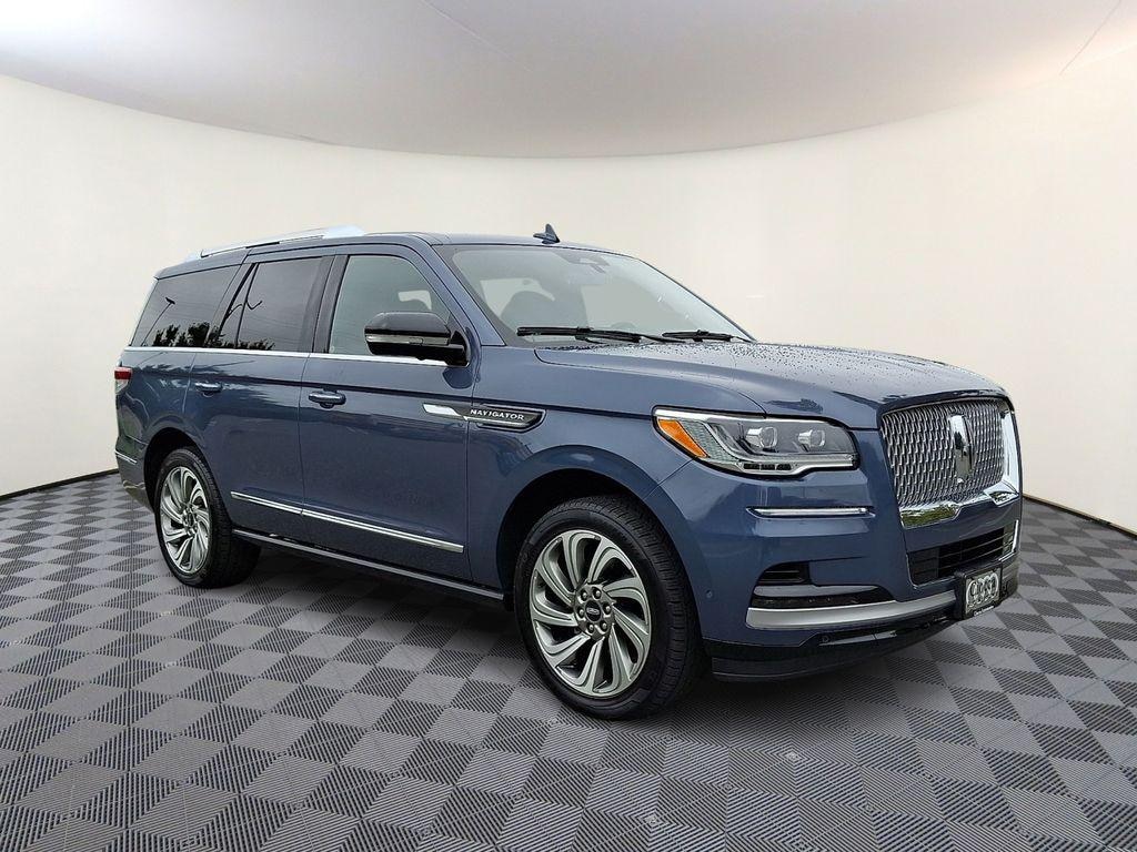2022 Lincoln Navigator