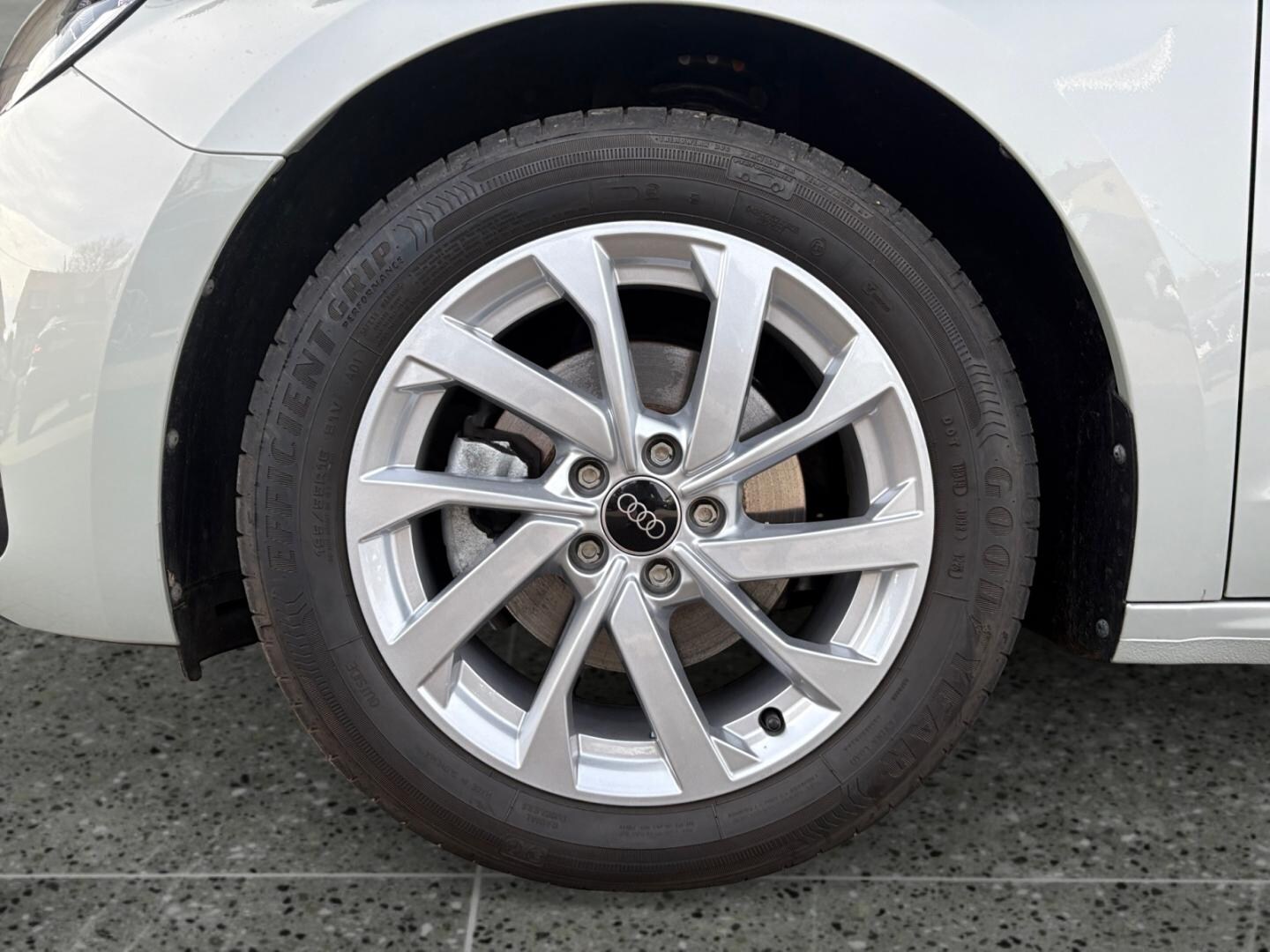 Bild über Audi A1 Sportback advanced 30 TFSI Schaltgetriebe - für weitere Informationen kontaktieren Sie den Audi Partner