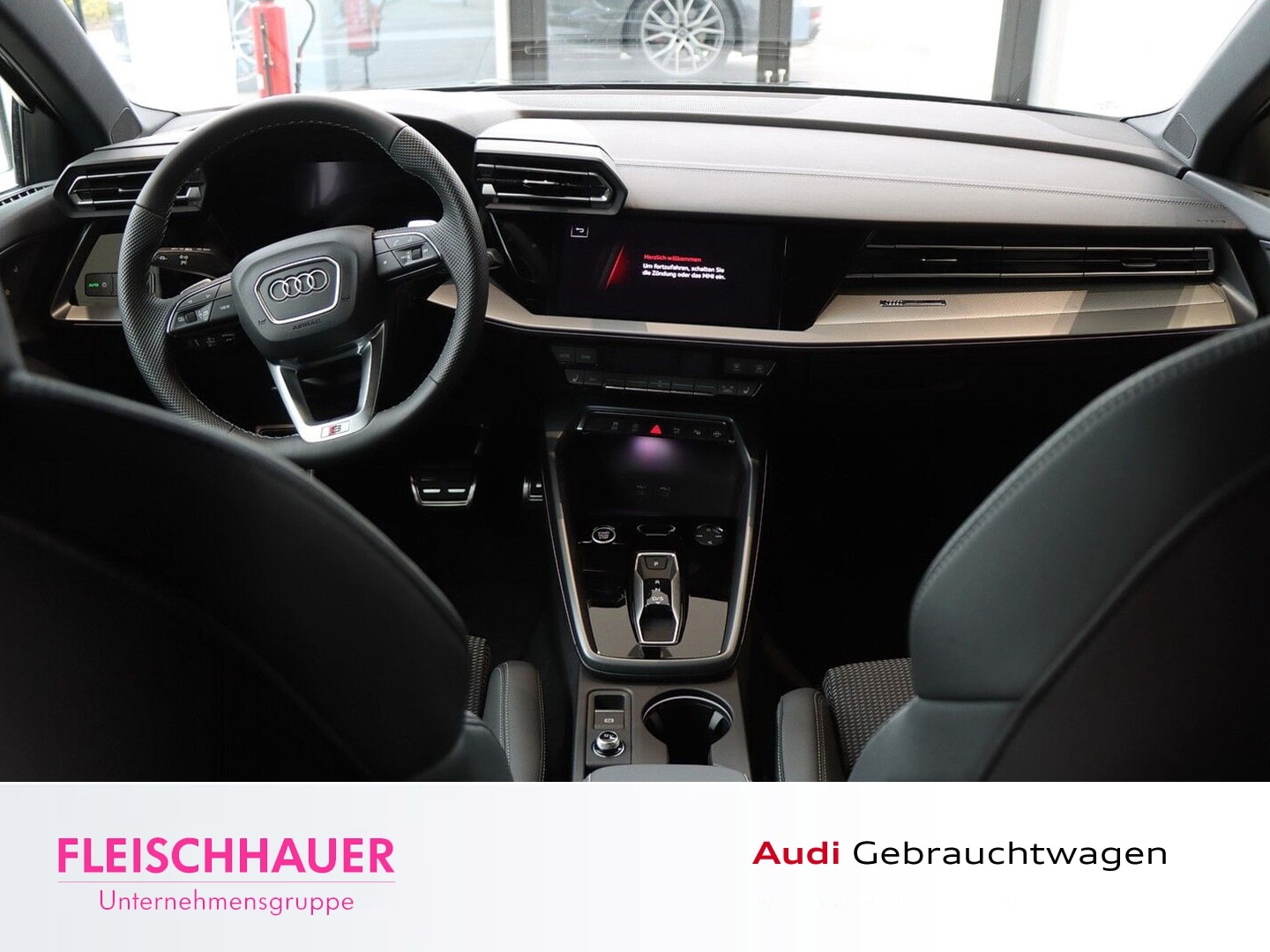 Bild über Audi A3 Sportback S line 35 TDI S tronic - für weitere Informationen kontaktieren Sie den Audi Partner