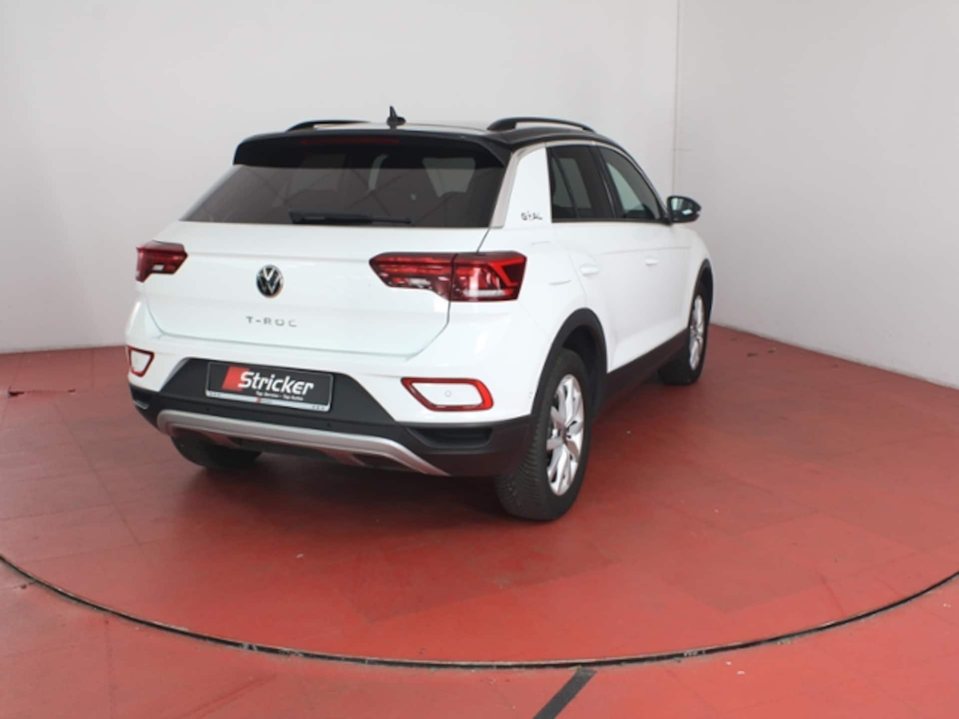 Volkswagen T-Roc Life