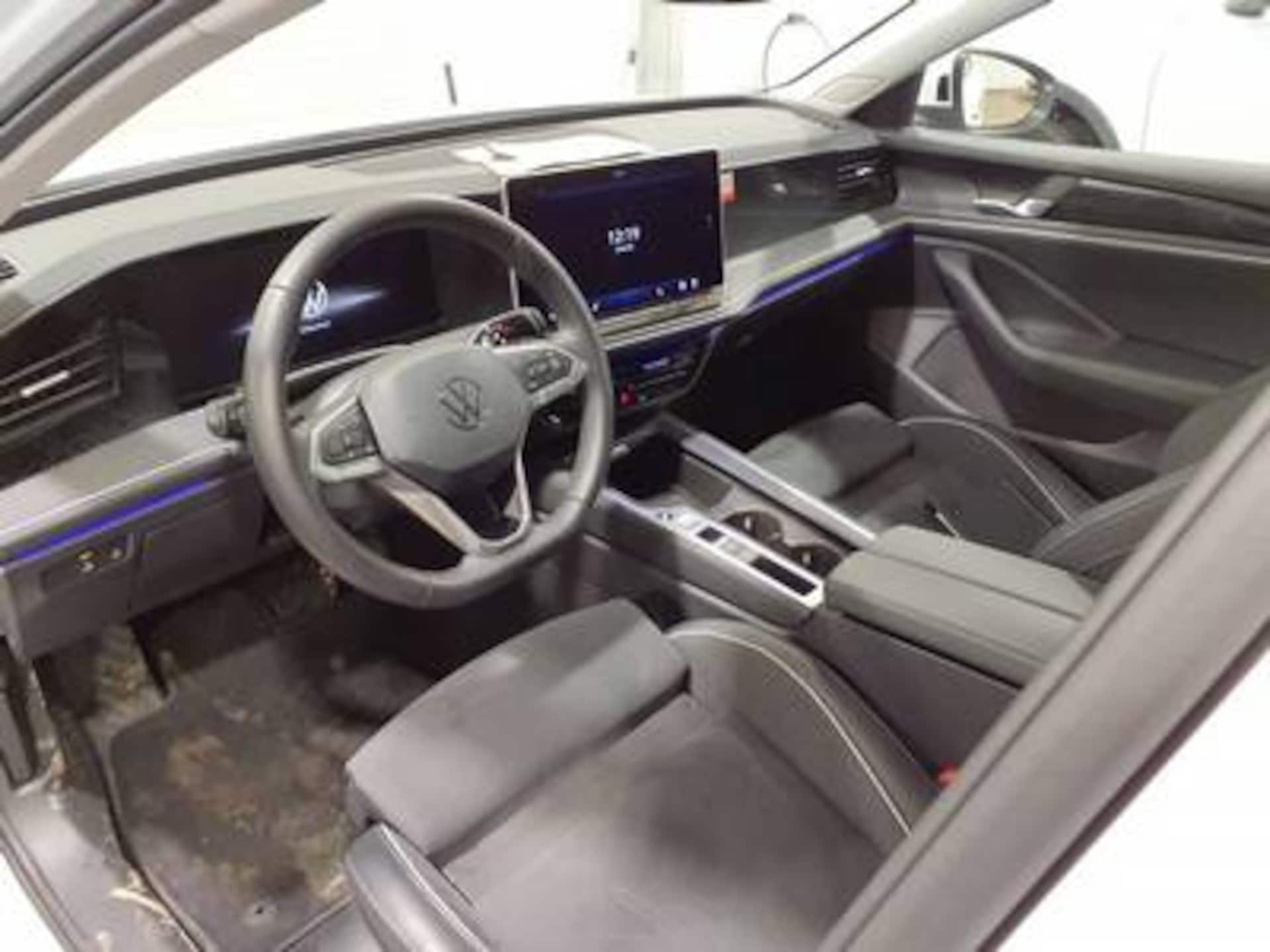 Volkswagen Passat Business