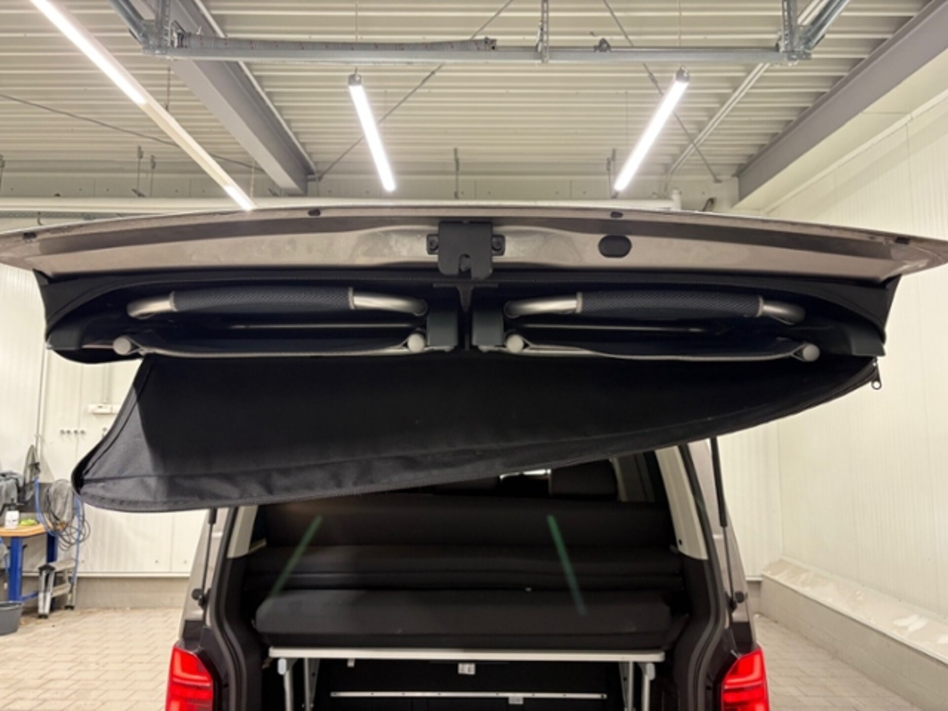 Volkswagen T6.1 California Beach
