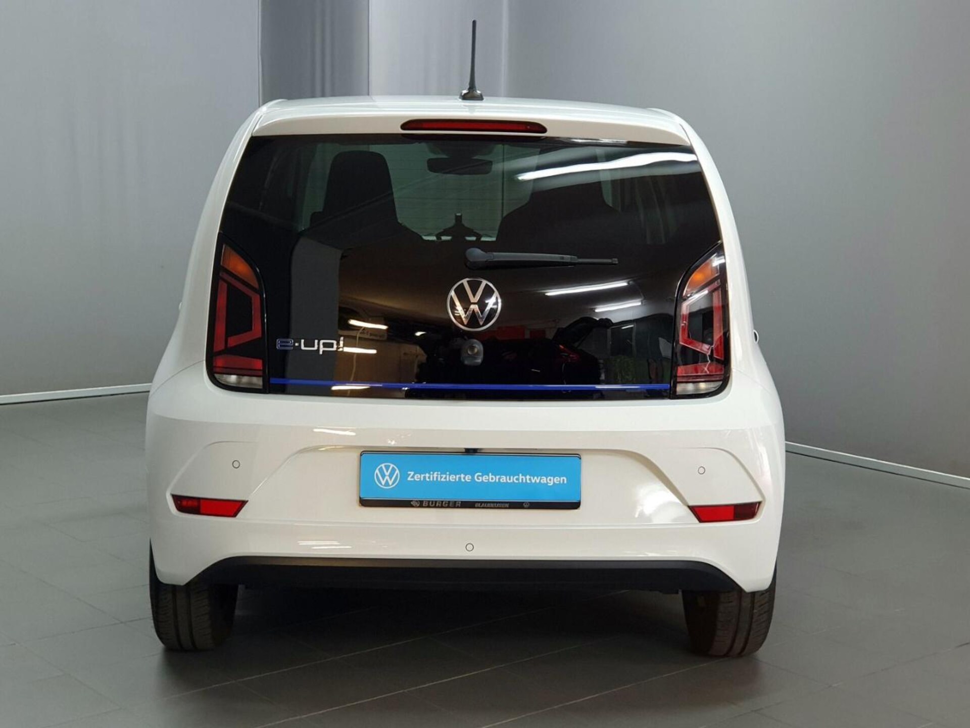 Volkswagen e-up! Style "Plus"