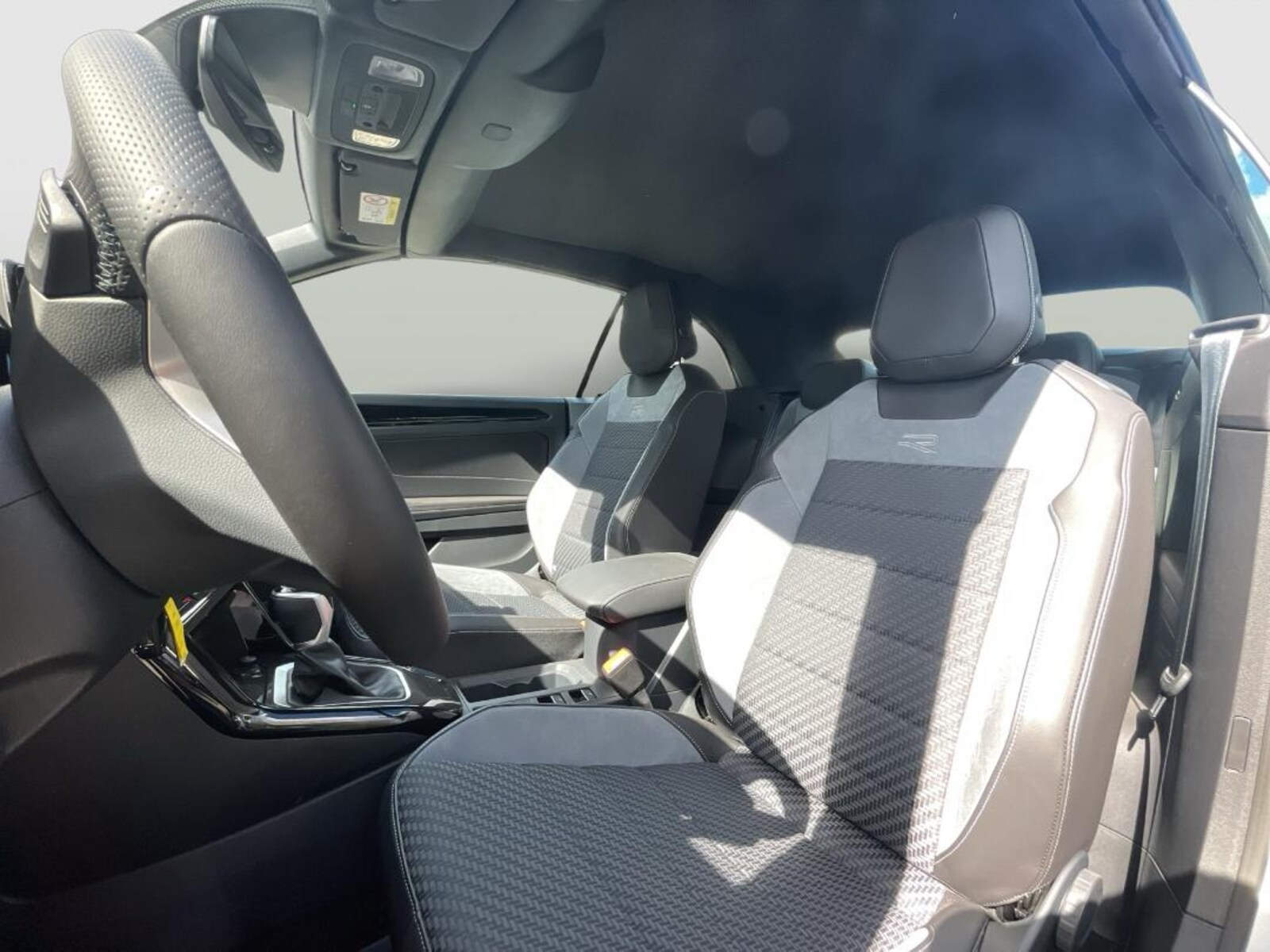 Volkswagen T-Roc Cabriolet – Bild 20