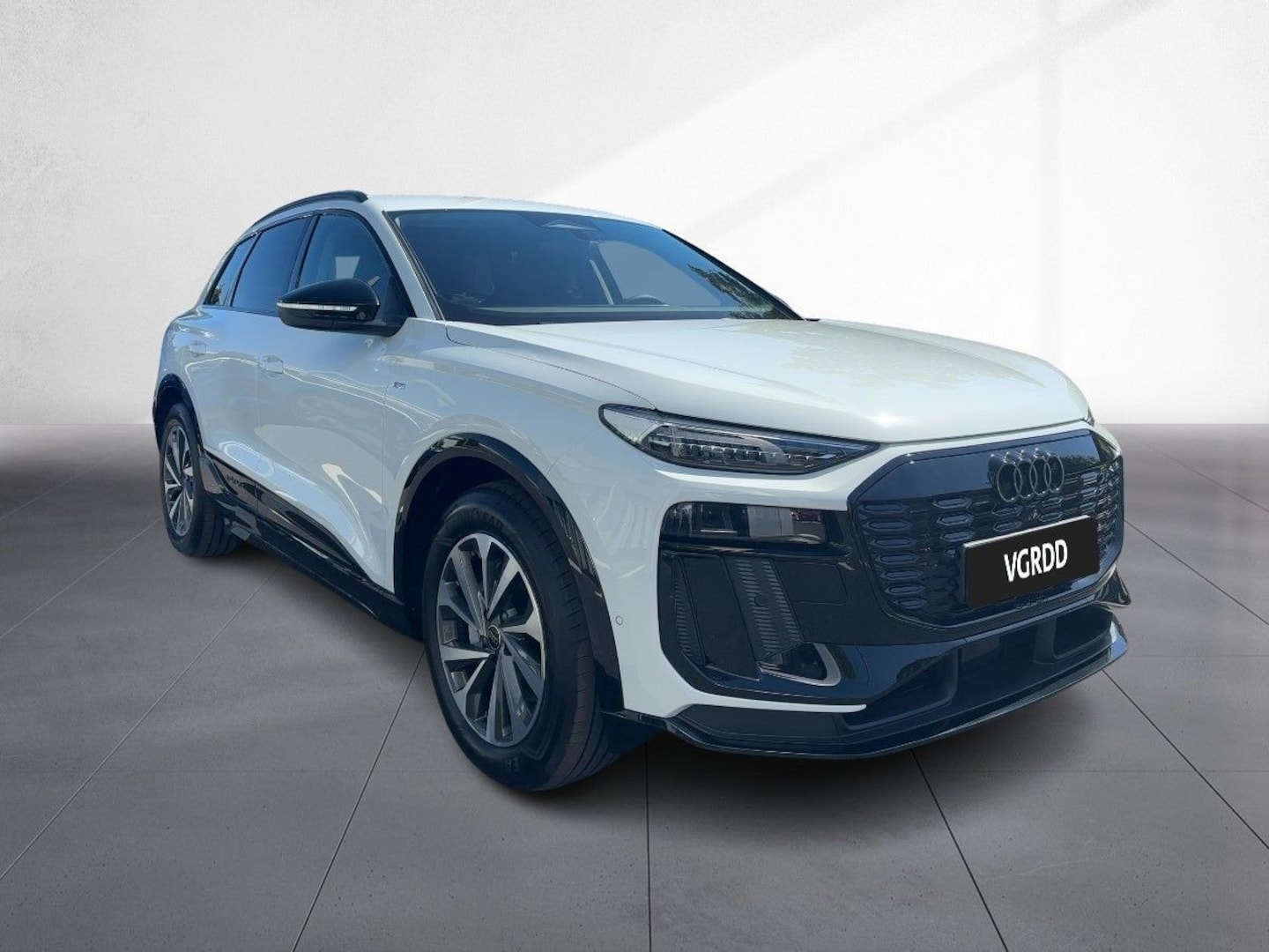 Bild über Audi Q6 SUV e-tron S line business e-tron performance 225 kW - für weitere Informationen kontaktieren Sie den Audi Partner