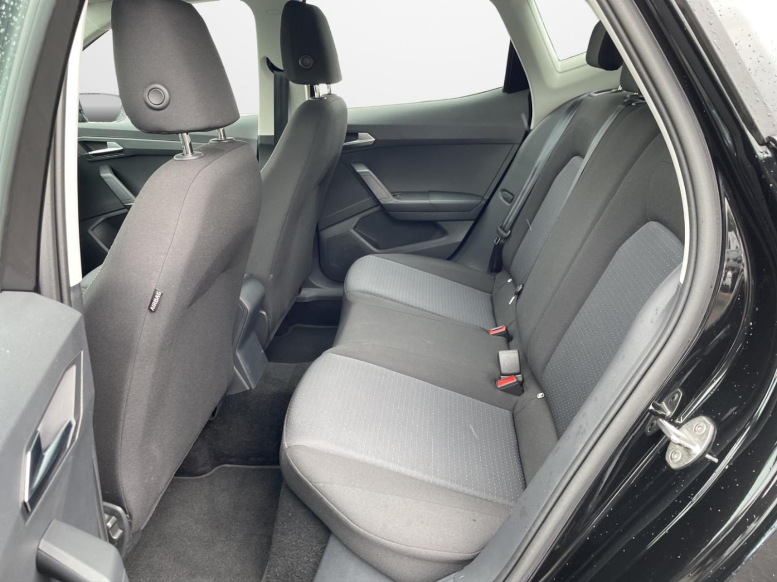 SEAT Arona – Bild 13