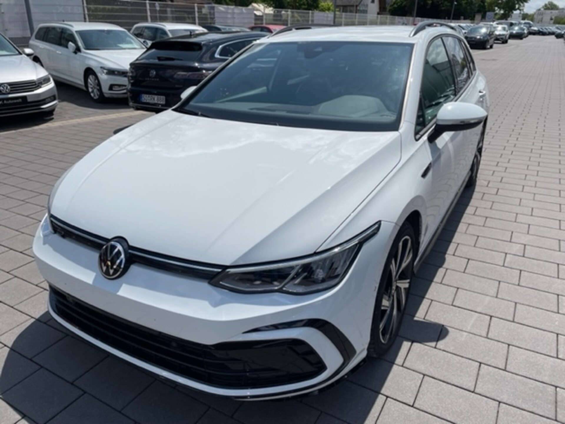 Volkswagen Golf Variant R-Line