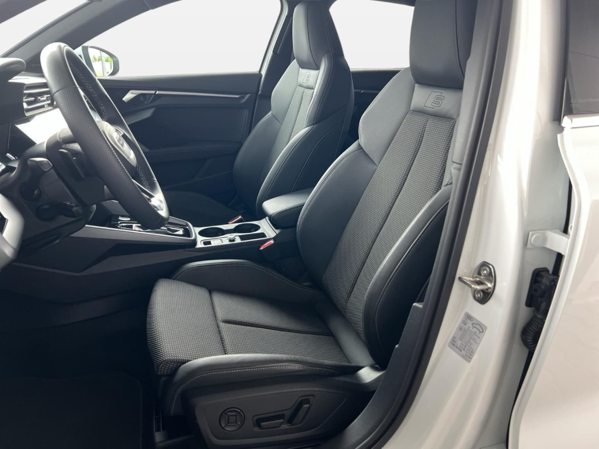 Audi A3 Sportback S line