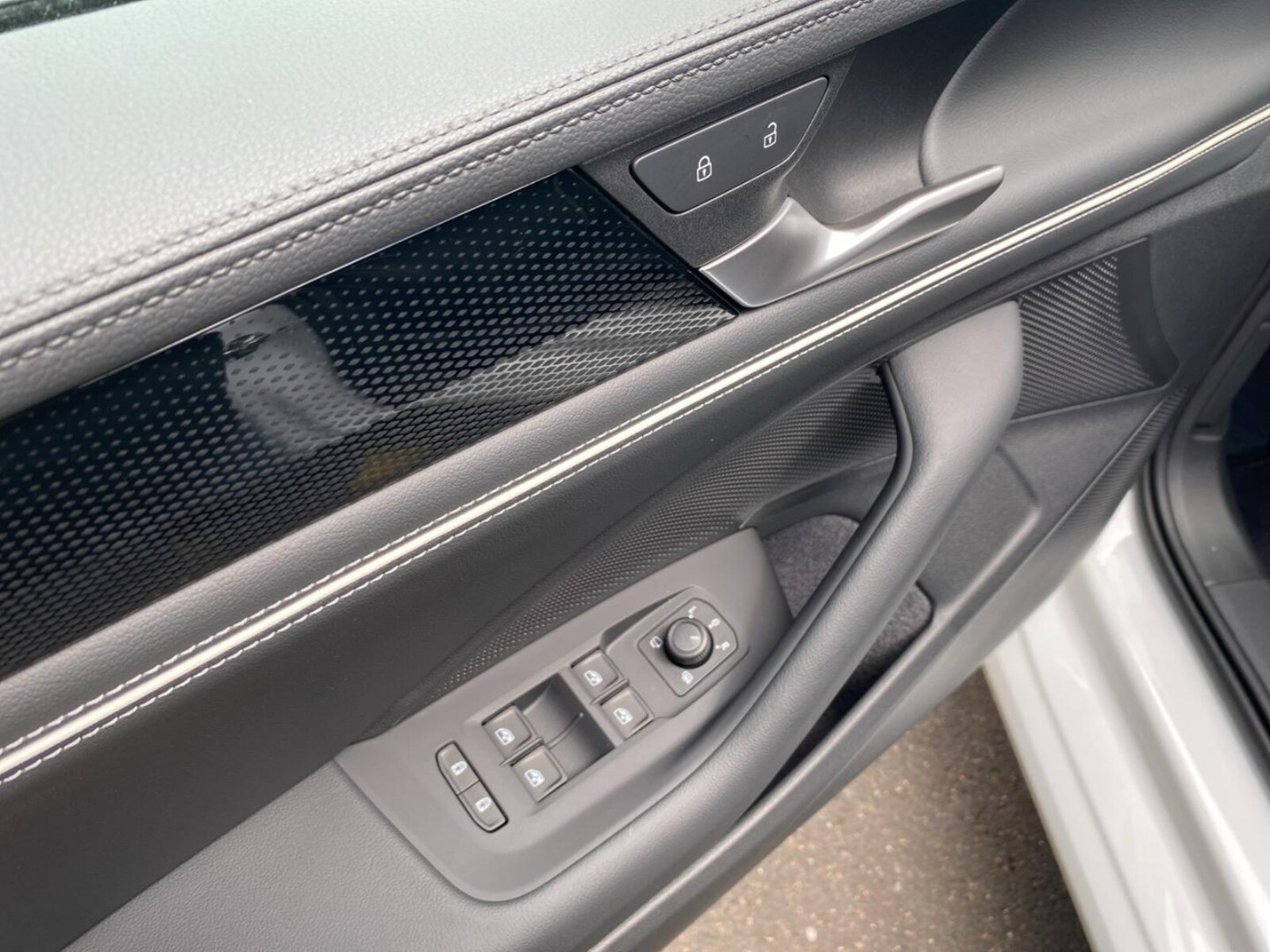 Volkswagen Passat – Bild 16