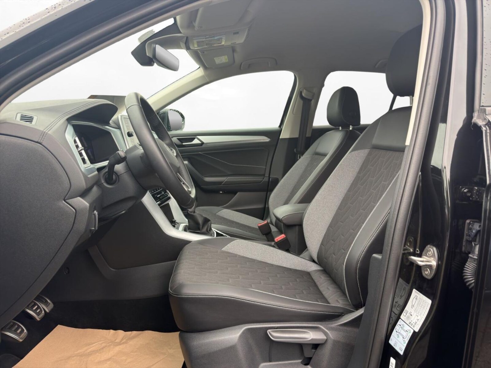 Volkswagen T-Roc – Bild 2