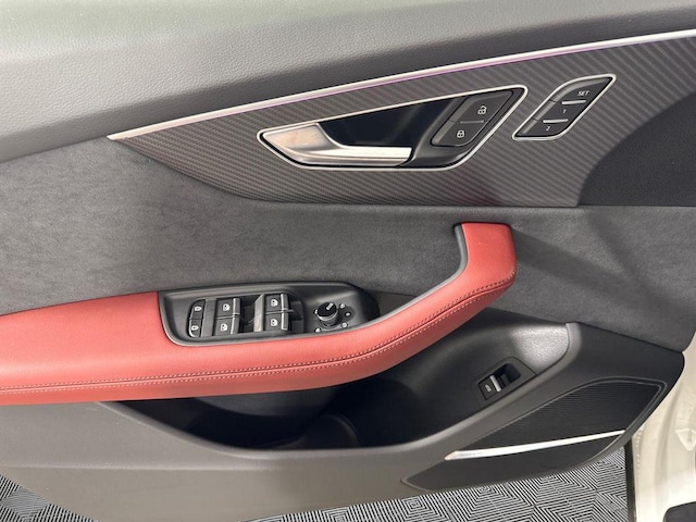 2026 Audi SQ8 Premium Plus - Photo 18