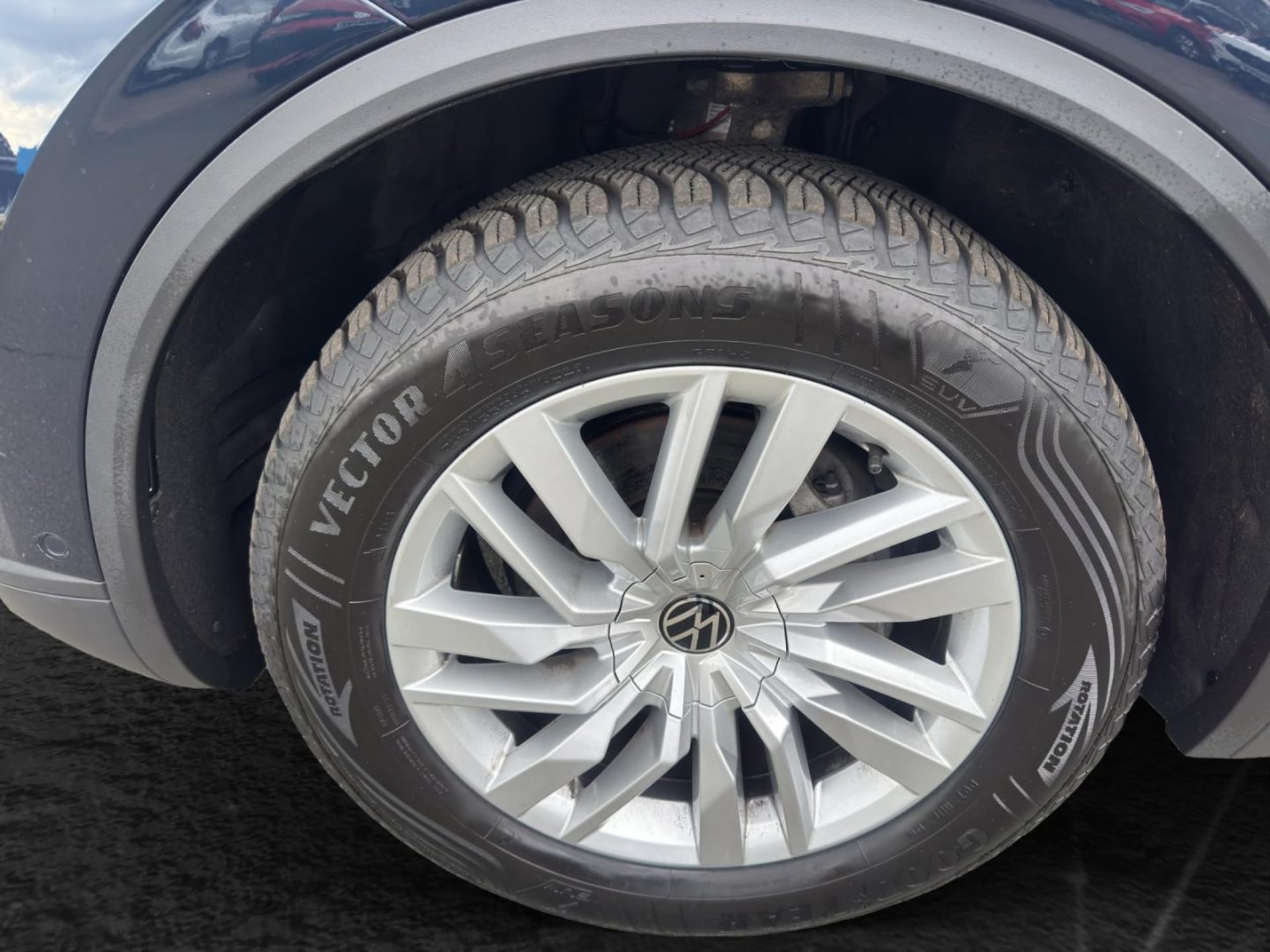 Volkswagen Touareg Basis-Modell